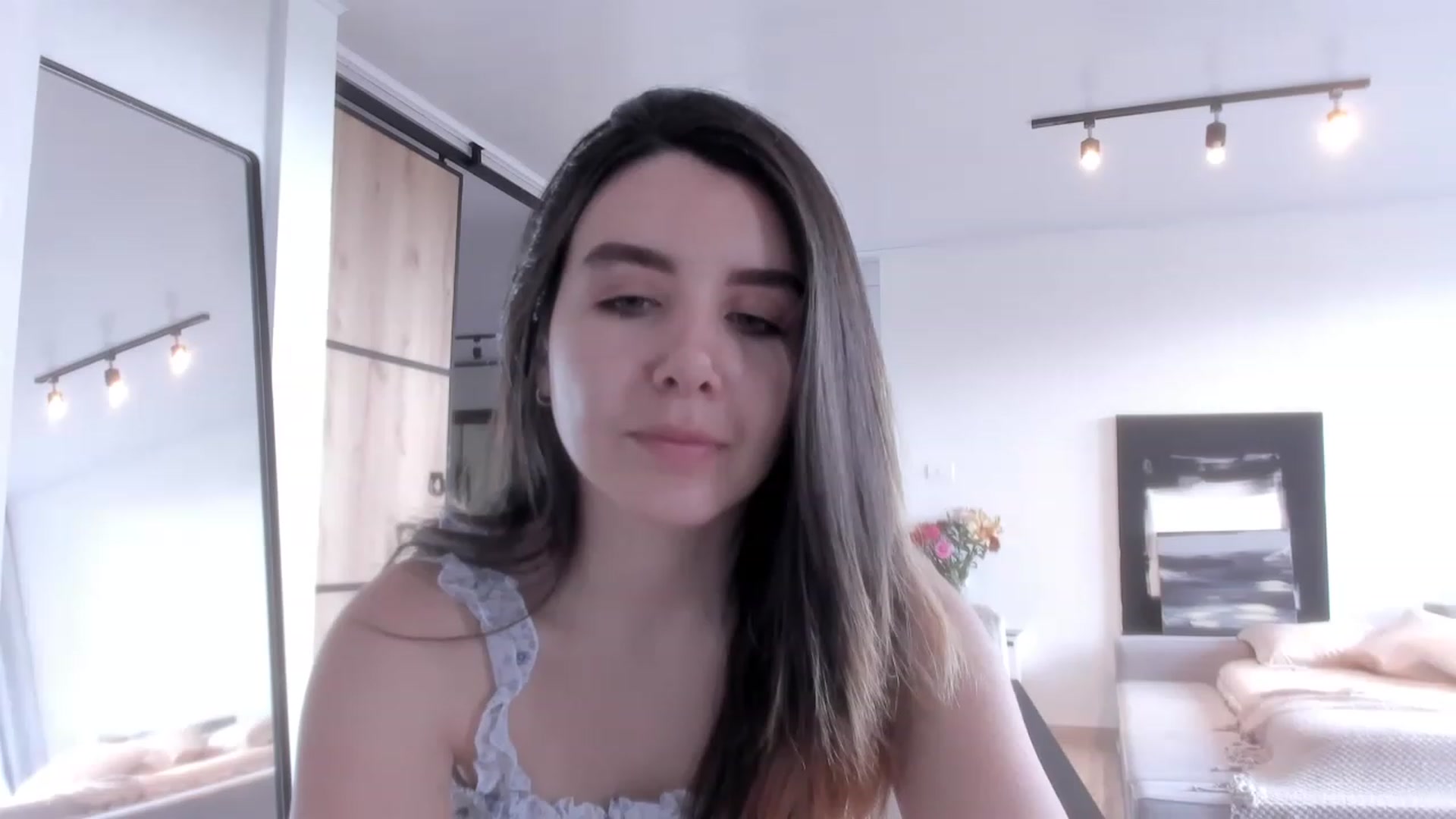Gallery image thumbnail from LauraVega's myfreecams stream on, 03/18/2023, 16:46 image 1 of 20