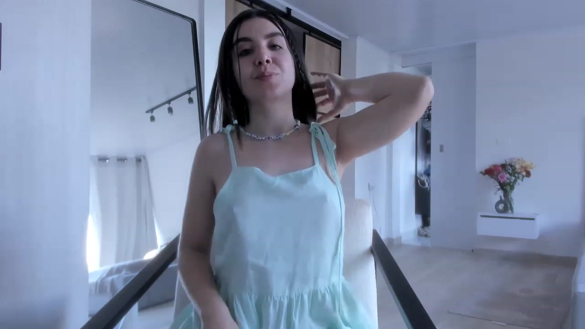 Gallery image thumbnail from LauraVega's myfreecams stream on, 03/19/2023, 15:20 image 8 of 20