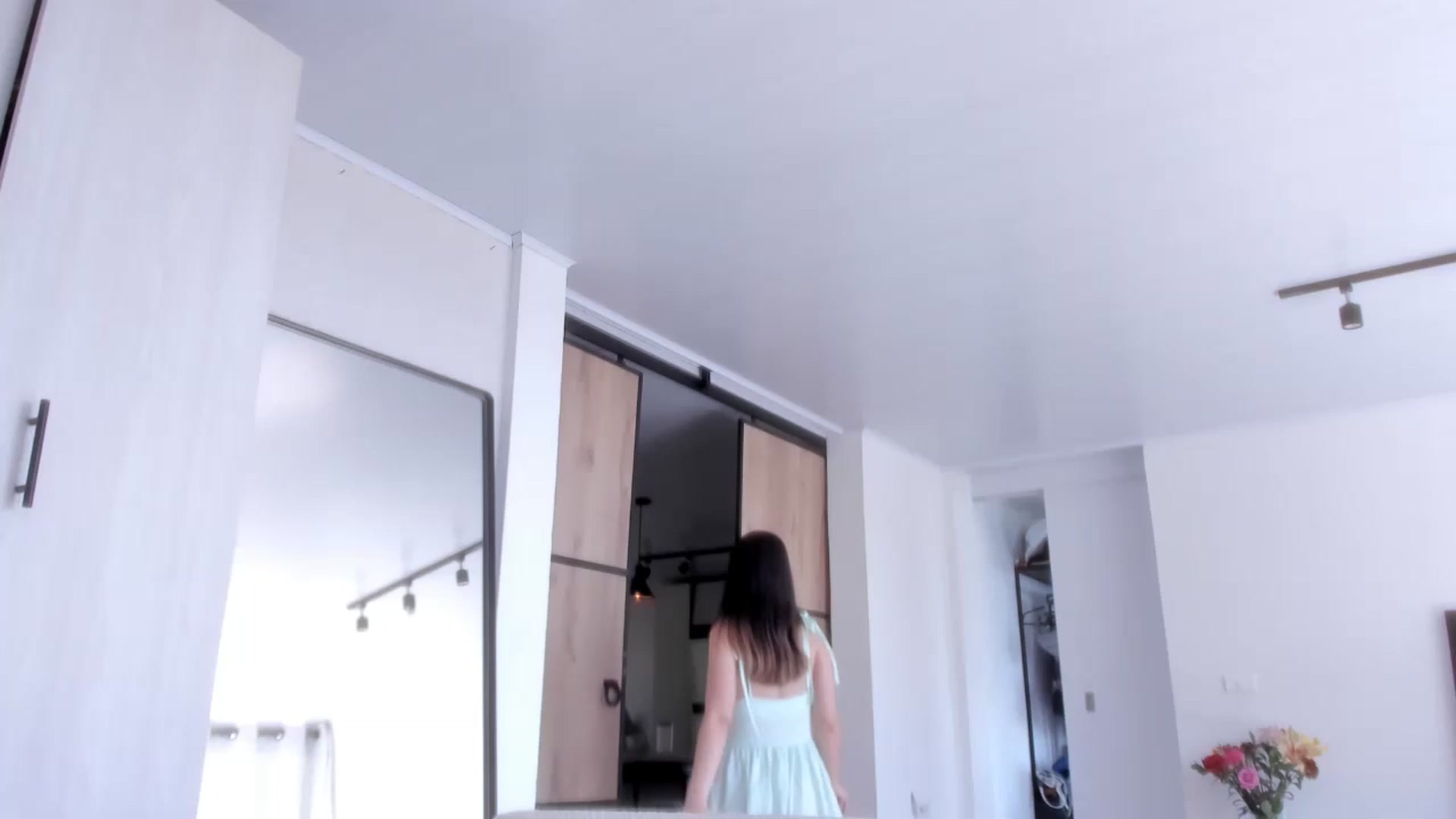 Gallery image thumbnail from LauraVega's myfreecams stream on, 03/19/2023, 15:20 image 5 of 20