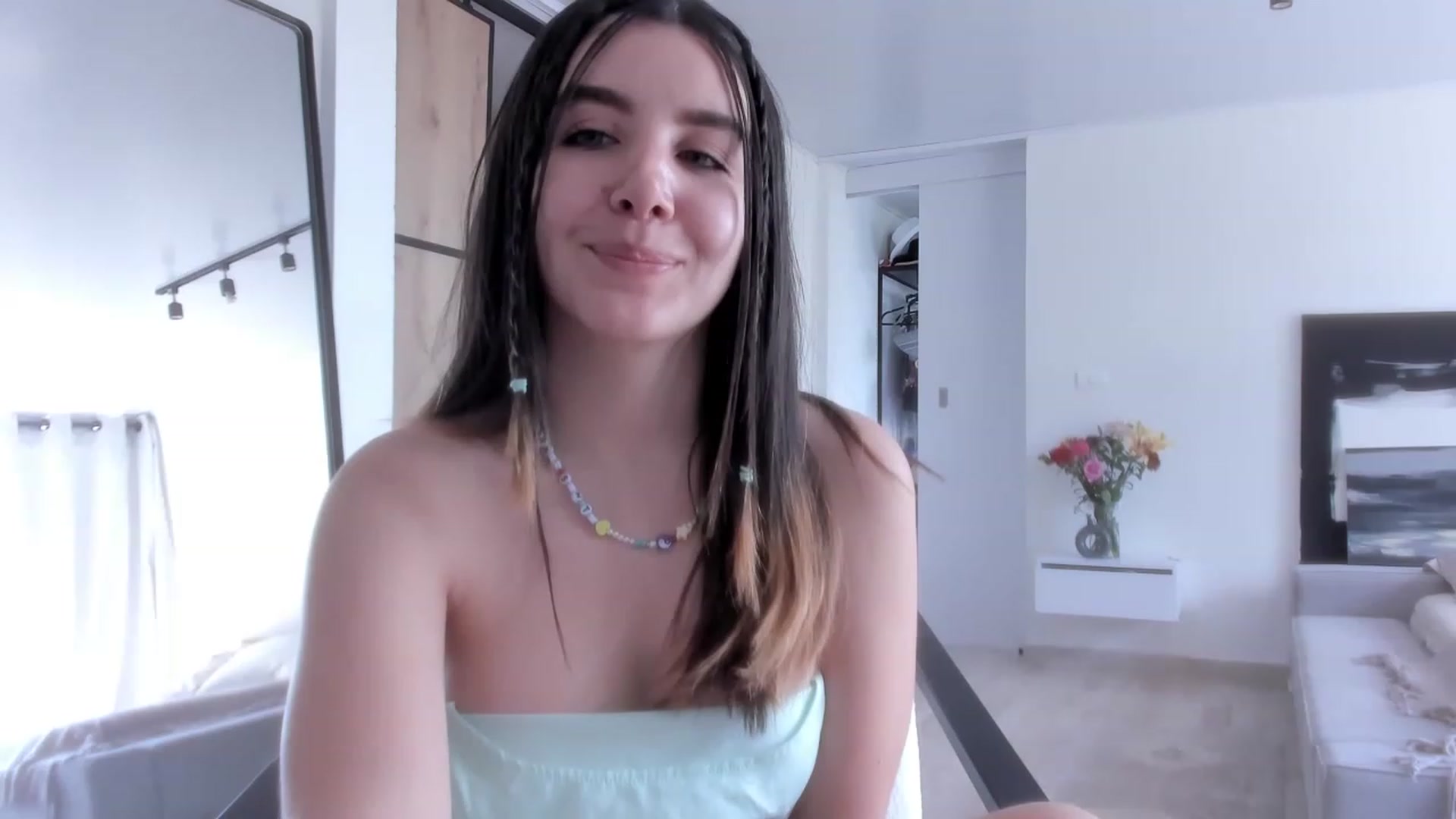 Gallery image thumbnail from LauraVega's myfreecams stream on, 03/19/2023, 16:23 image 1 of 20