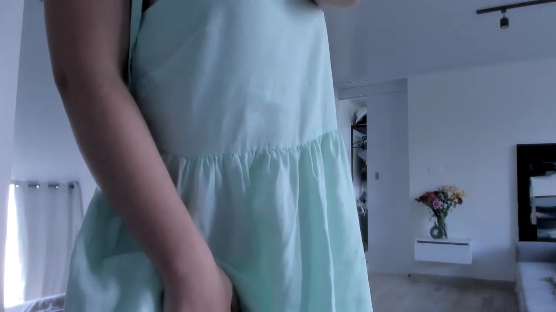 Gallery image thumbnail from LauraVega's myfreecams stream on, 03/19/2023, 16:23 image 15 of 20