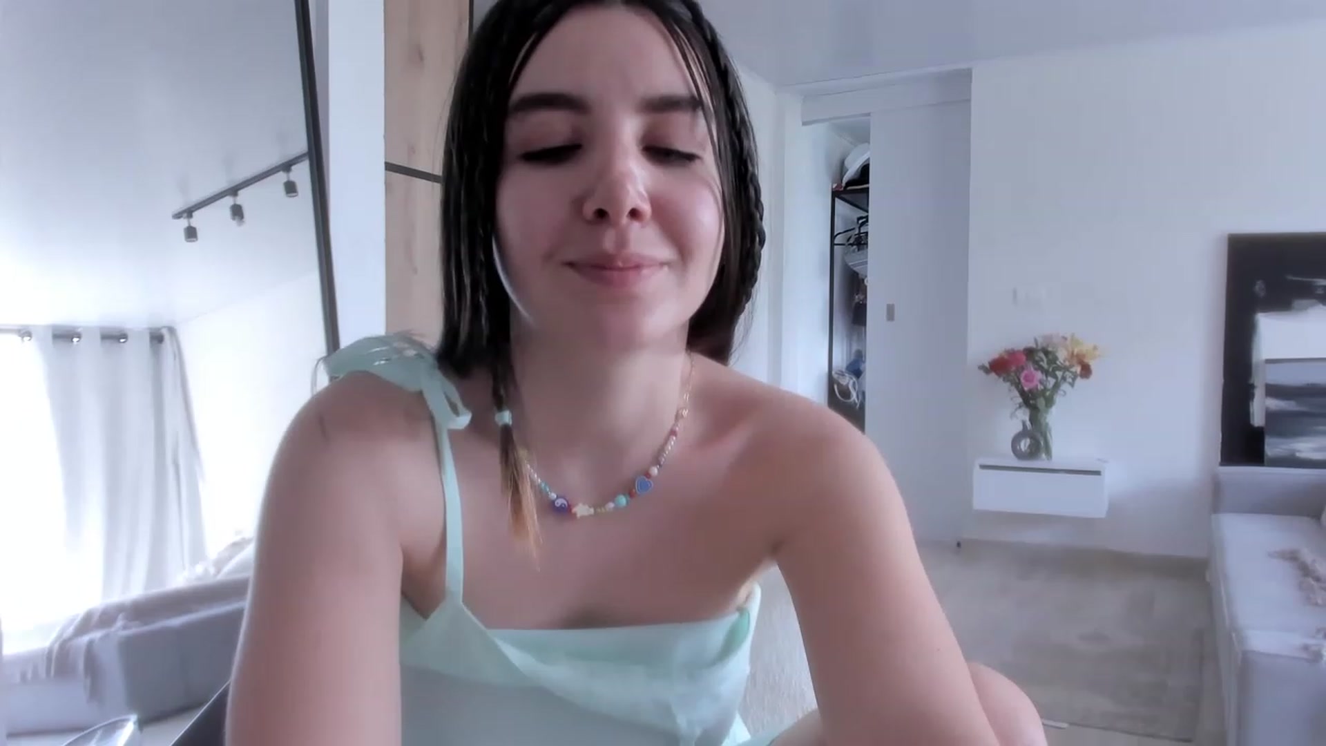 Gallery image thumbnail from LauraVega's myfreecams stream on, 03/19/2023, 16:23 image 10 of 20