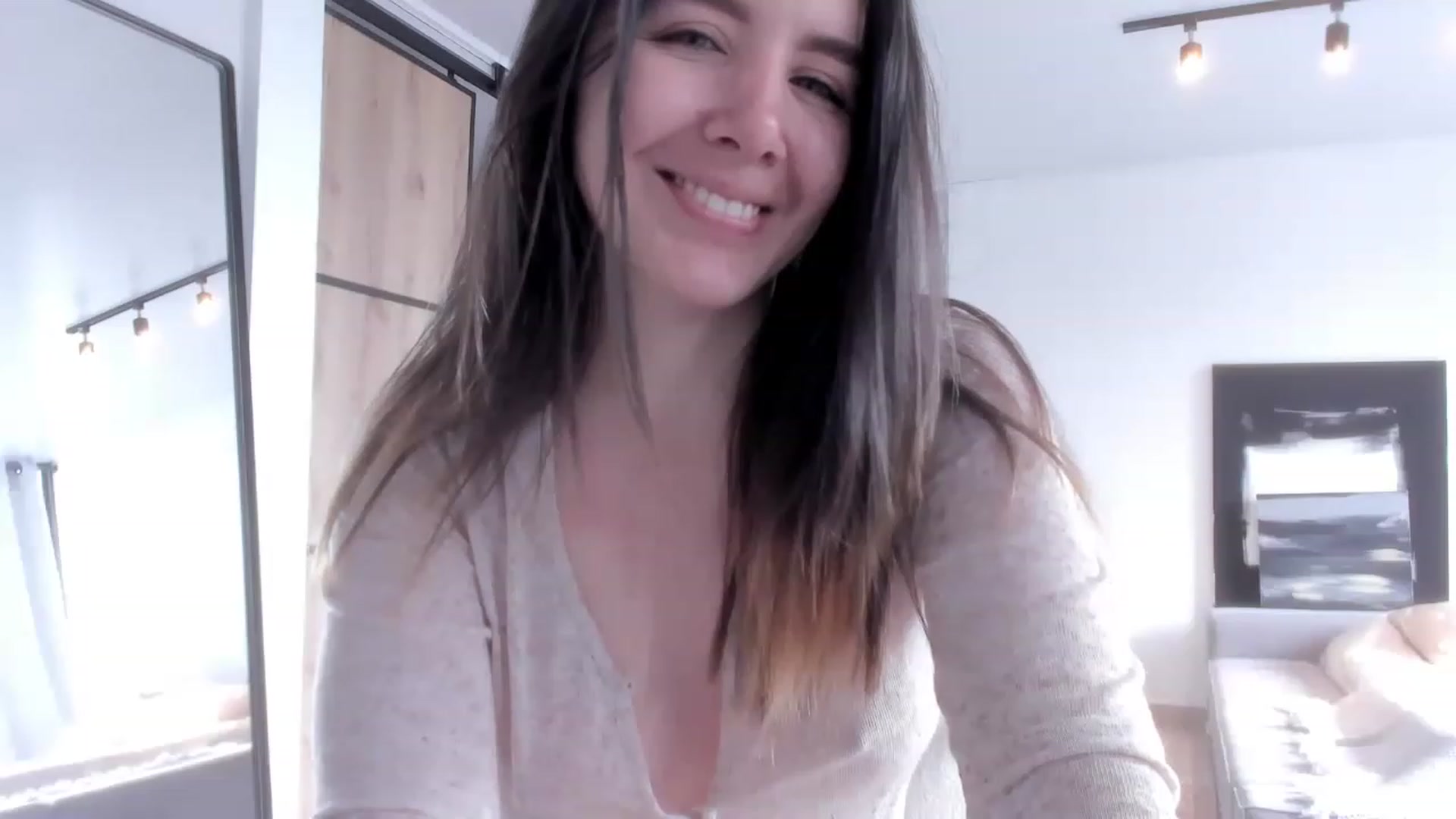 Gallery image thumbnail from LauraVega's myfreecams stream on, 03/24/2023, 16:32 image 2 of 20