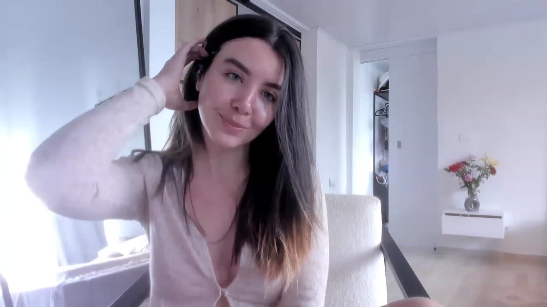 Gallery image thumbnail from LauraVega's myfreecams stream on, 03/24/2023, 16:32 image 20 of 20