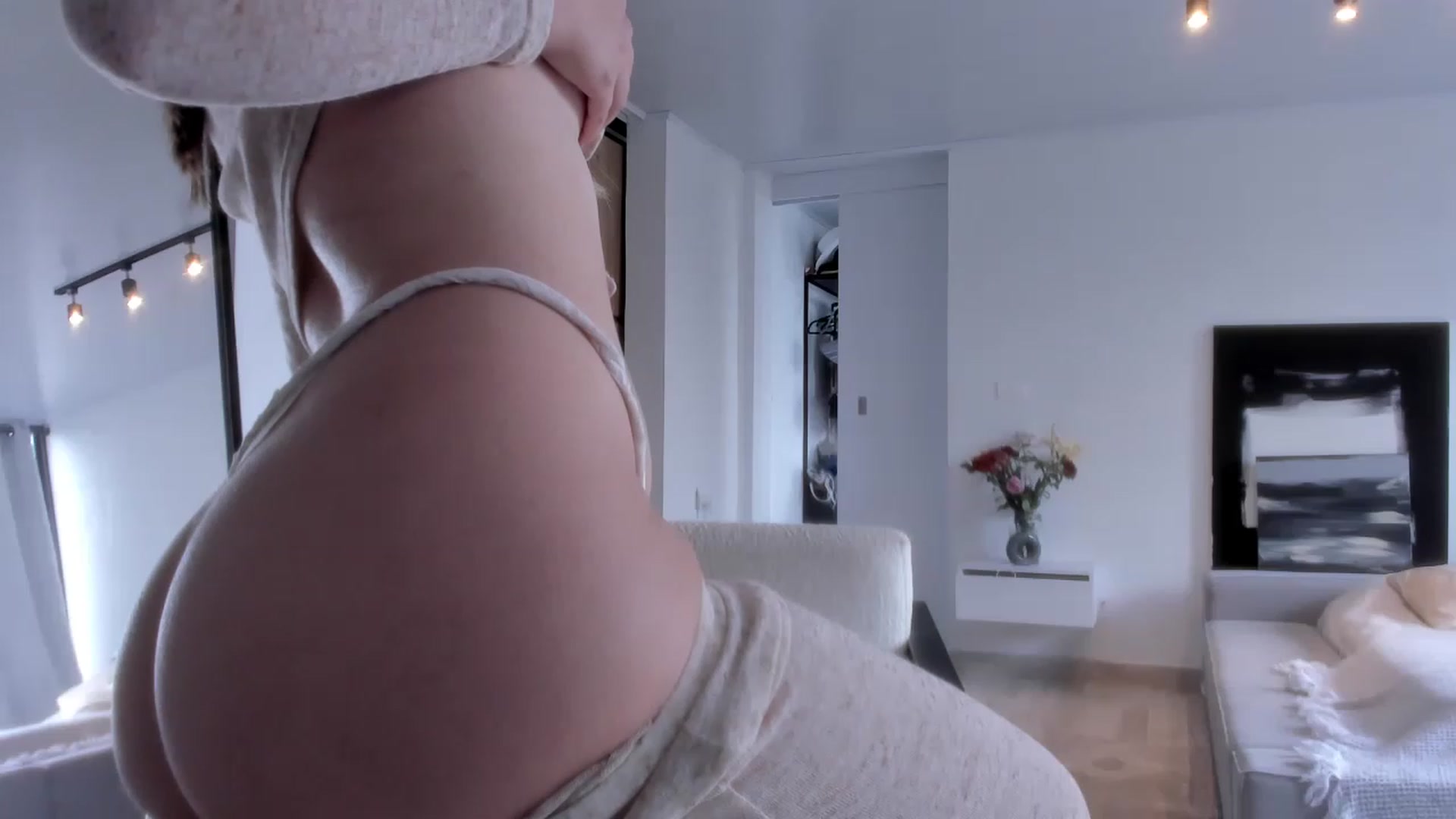 Gallery image thumbnail from LauraVega's myfreecams stream on, 03/24/2023, 16:32 image 5 of 20
