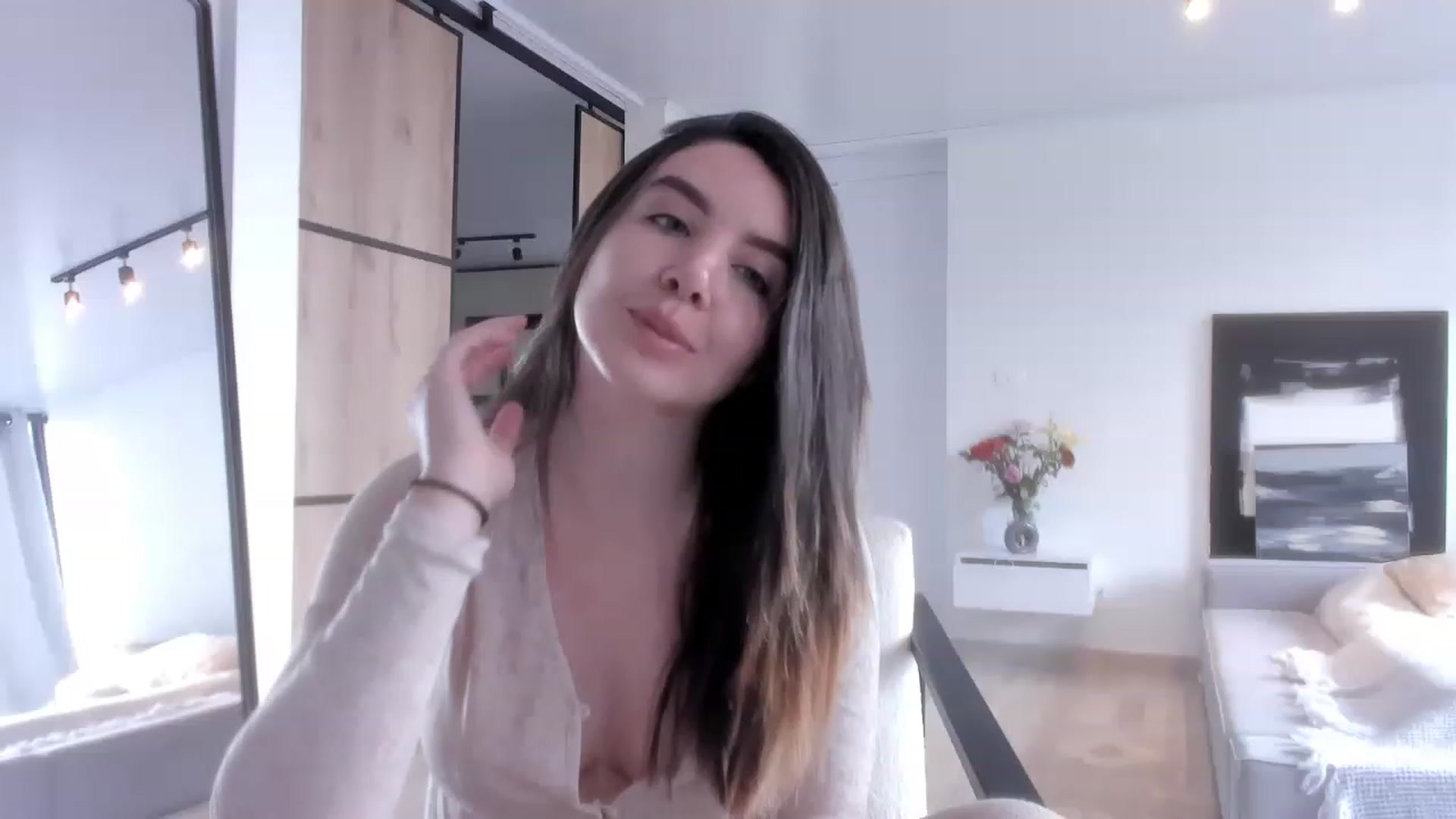 Gallery image thumbnail from LauraVega's myfreecams stream on, 03/24/2023, 16:32 image 9 of 20