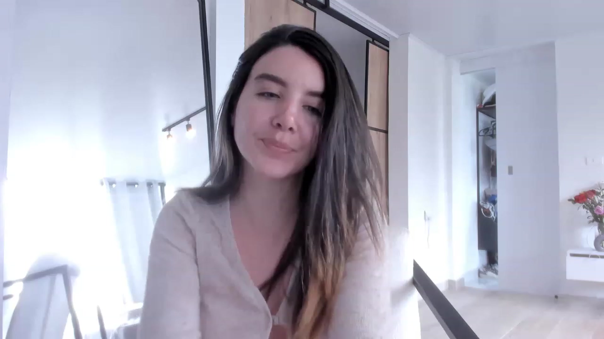 Gallery image thumbnail from LauraVega's myfreecams stream on, 03/24/2023, 18:03 image 9 of 20