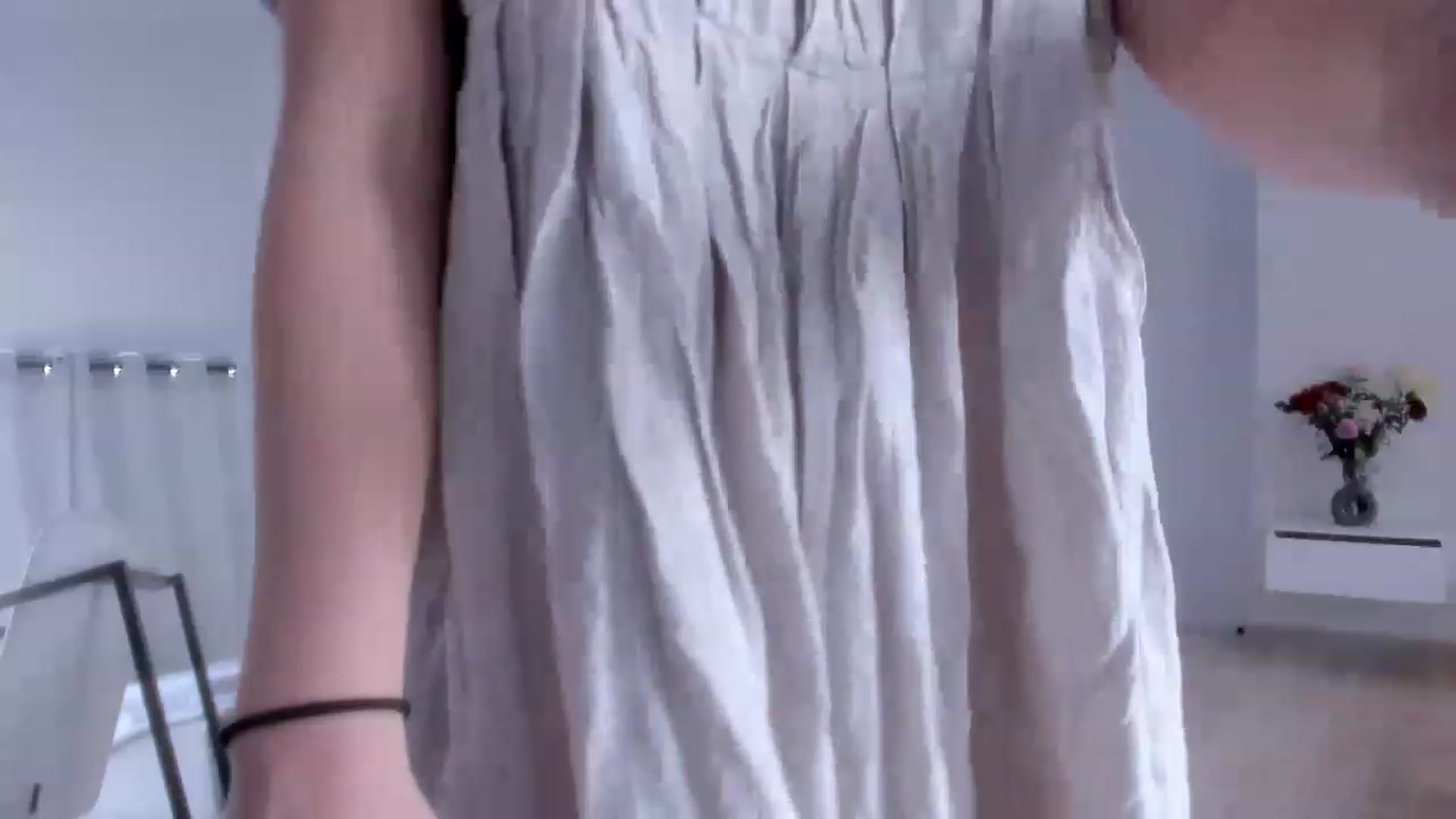 Gallery image thumbnail from LauraVega's myfreecams stream on, 03/25/2023, 15:59 image 13 of 20