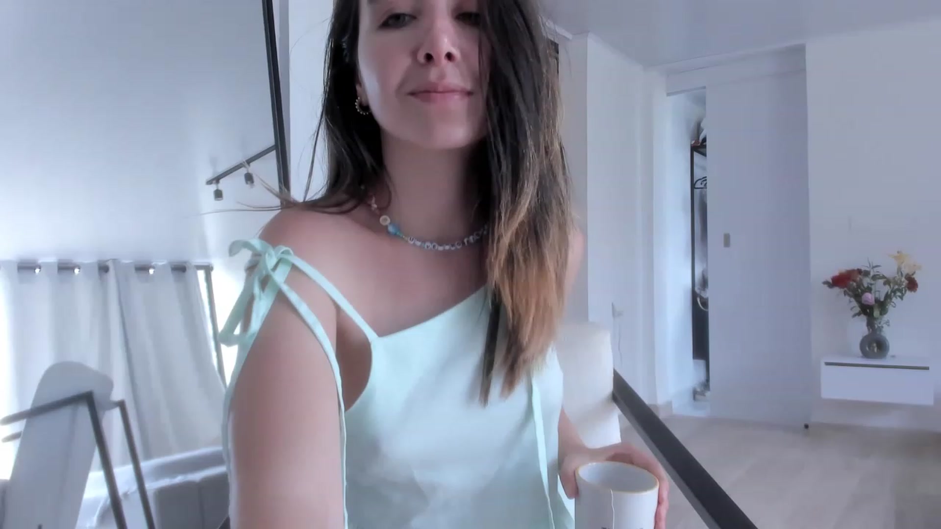 Gallery image thumbnail from LauraVega's myfreecams stream on, 03/28/2023, 16:18 image 10 of 20