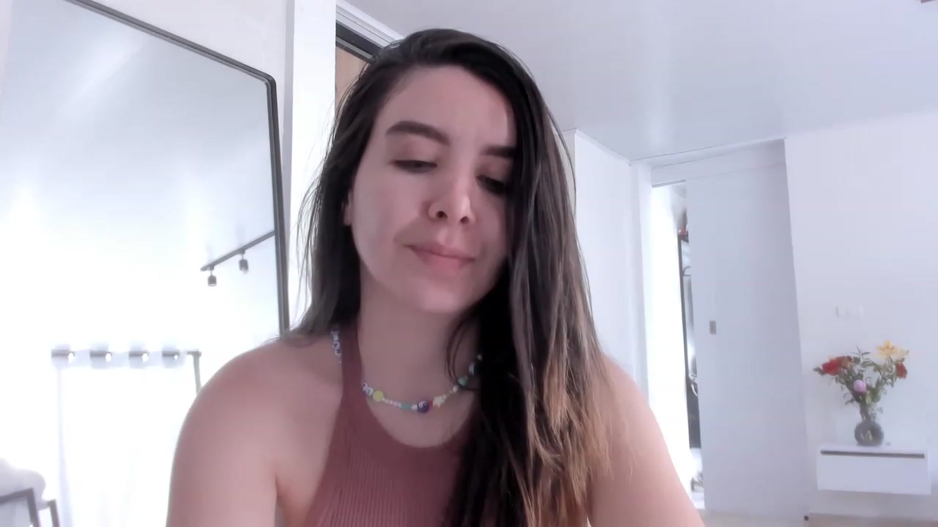 Gallery image thumbnail from LauraVega's myfreecams stream on, 03/29/2023, 15:09 image 5 of 20