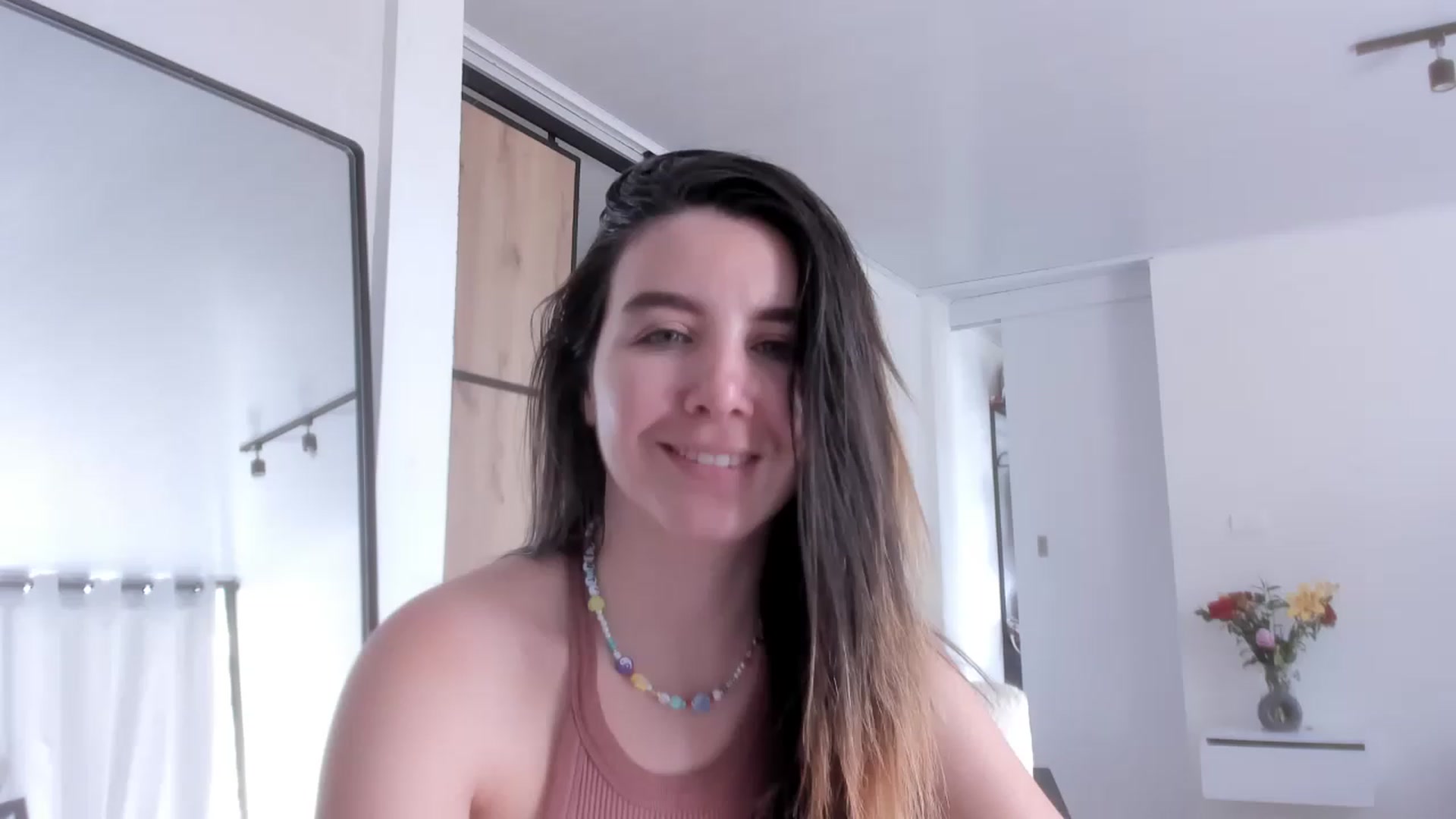 Gallery image thumbnail from LauraVega's myfreecams stream on, 03/29/2023, 16:12 image 3 of 20