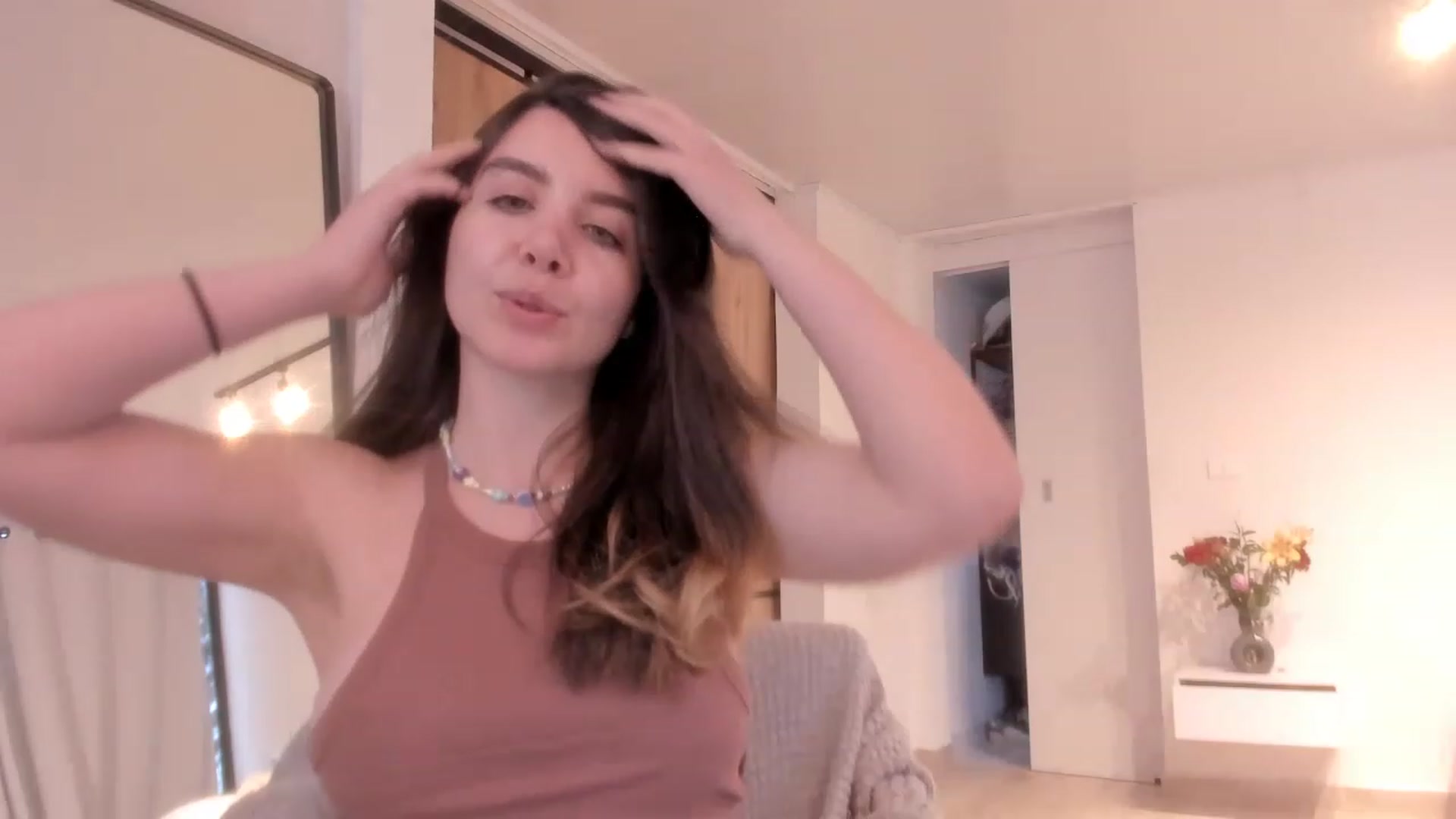 Gallery image thumbnail from LauraVega's myfreecams stream on, 03/29/2023, 23:47 image 8 of 20