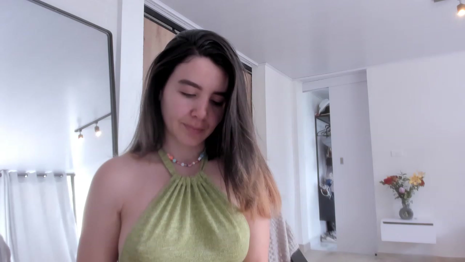 Gallery image thumbnail from LauraVega's myfreecams stream on, 03/30/2023, 16:49 image 7 of 20