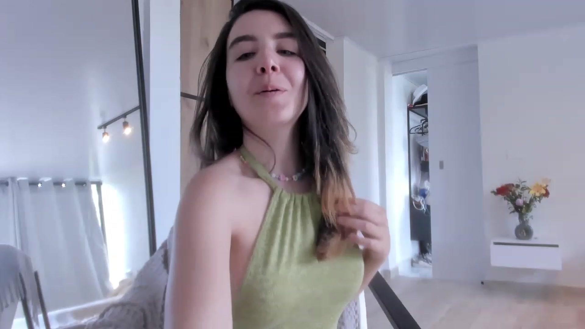 Gallery image thumbnail from LauraVega's myfreecams stream on, 03/30/2023, 16:49 image 18 of 20
