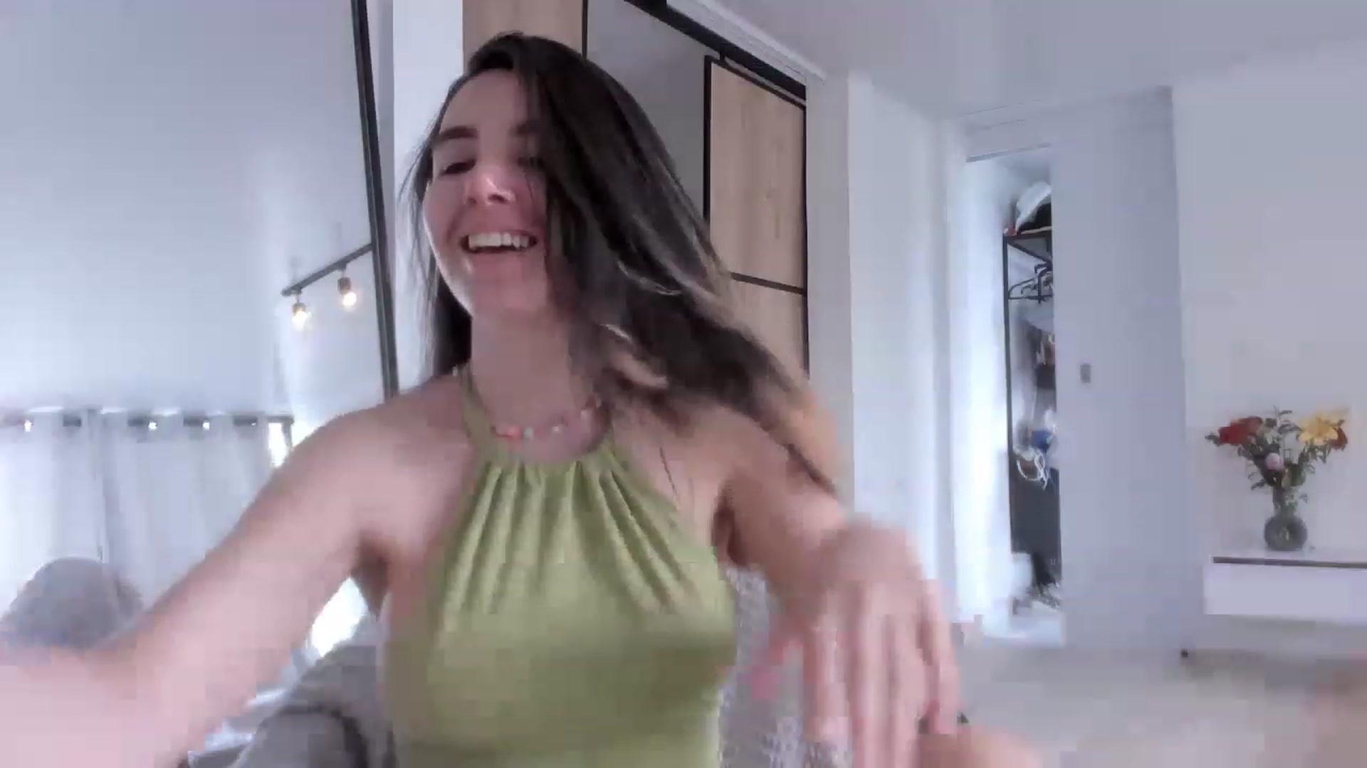 Gallery image thumbnail from LauraVega's myfreecams stream on, 03/30/2023, 16:49 image 10 of 20