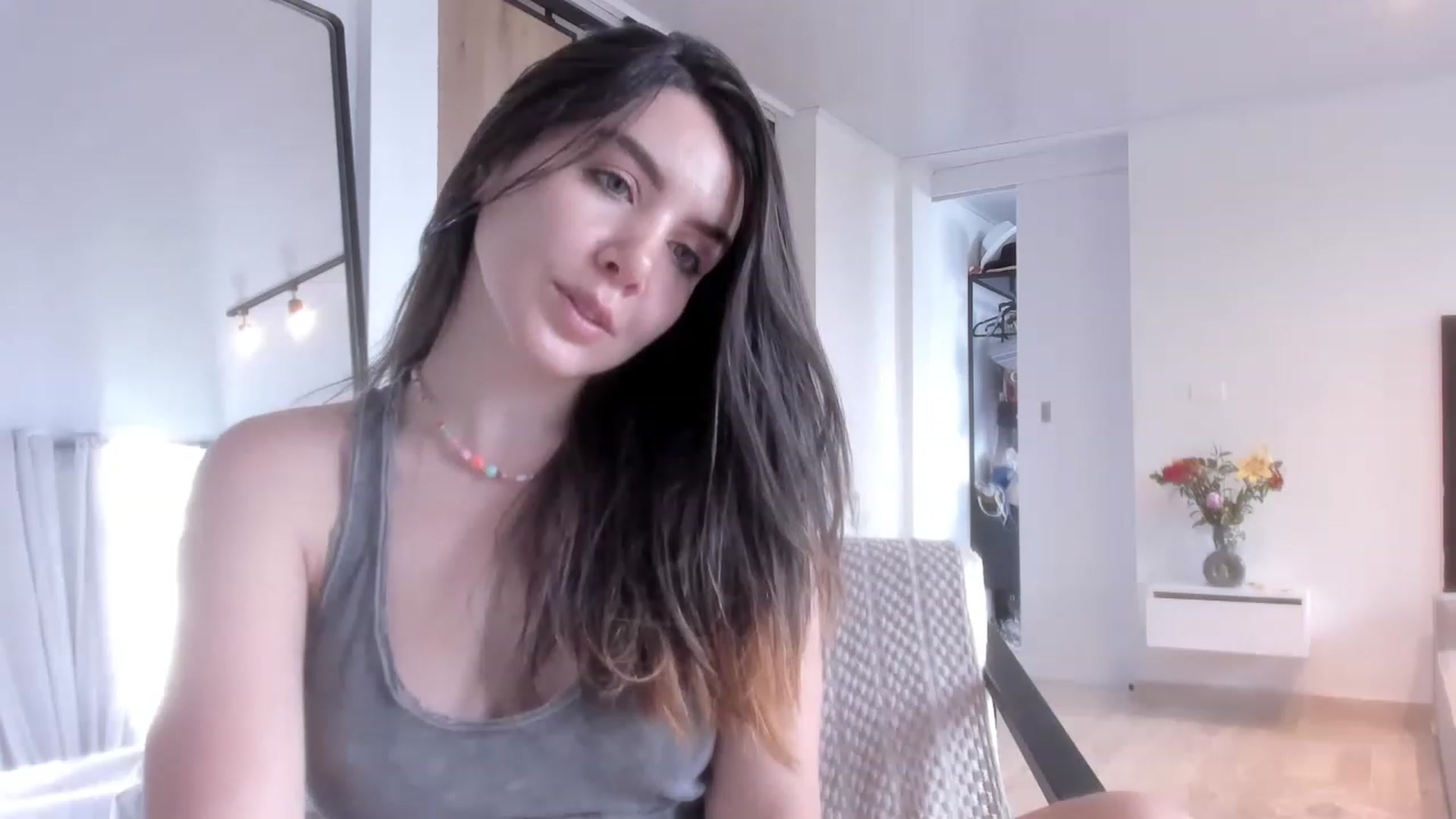 Gallery image thumbnail from LauraVega's myfreecams stream on, 03/31/2023, 15:46 image 7 of 20
