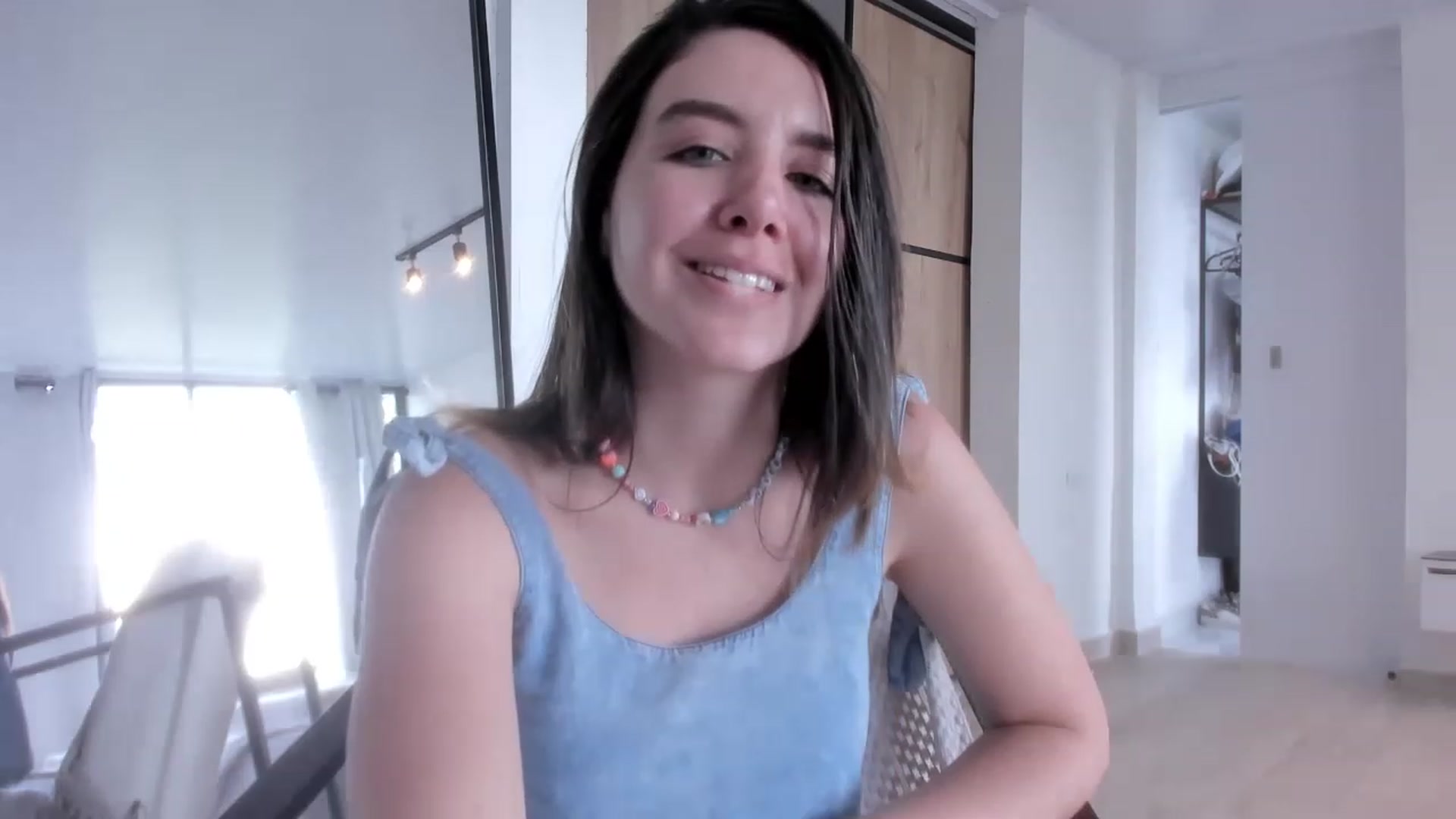 Gallery image thumbnail from LauraVega's myfreecams stream on, 04/01/2023, 17:42 image 20 of 20