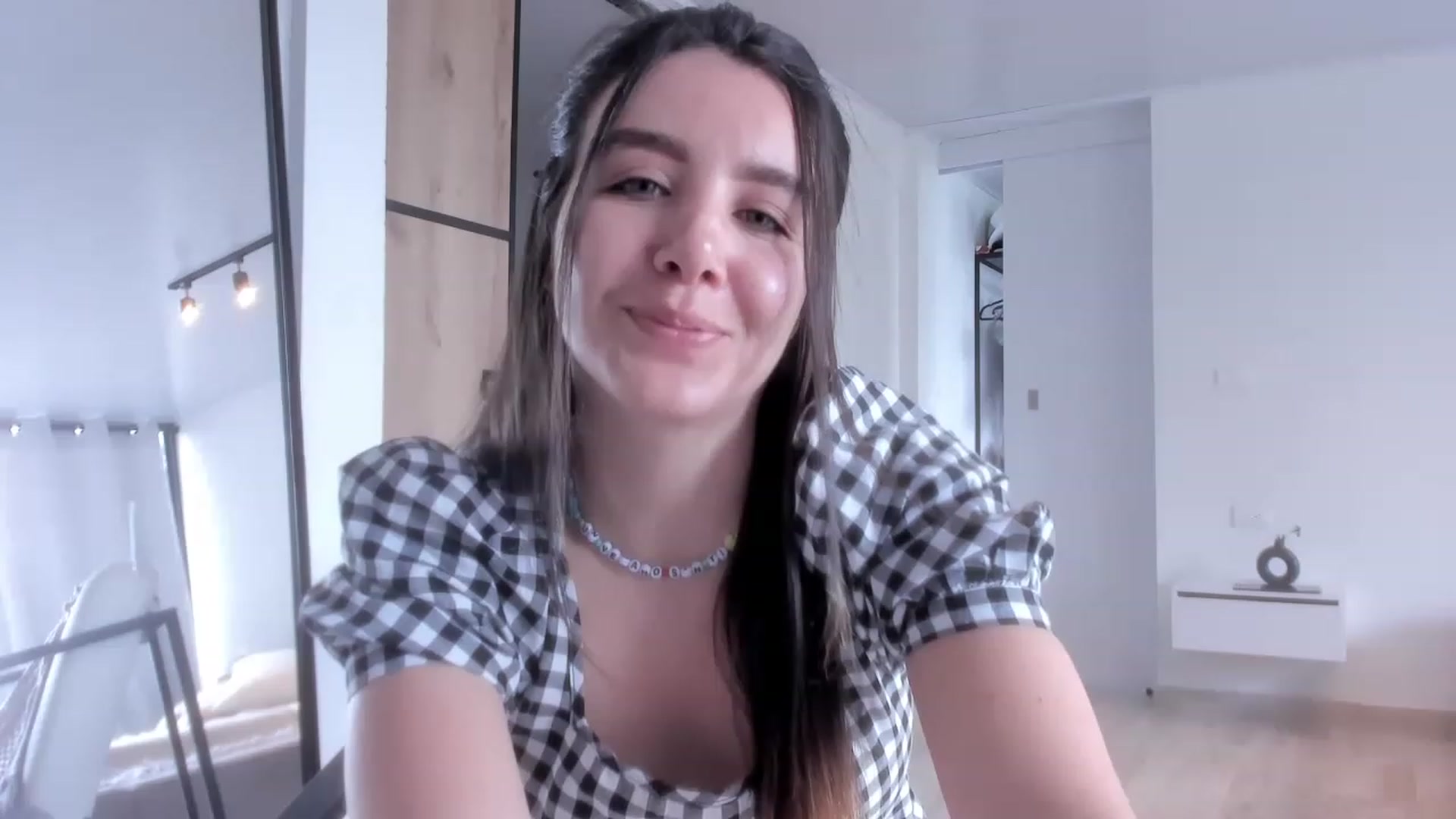 Gallery image thumbnail from LauraVega's myfreecams stream on, 04/02/2023, 16:45 image 1 of 20