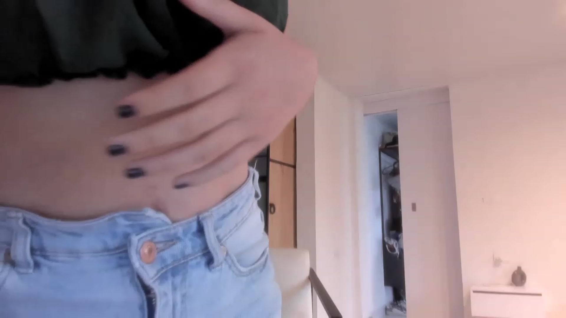 Gallery image thumbnail from LauraVega's myfreecams stream on, 04/15/2023, 23:12 image 5 of 20