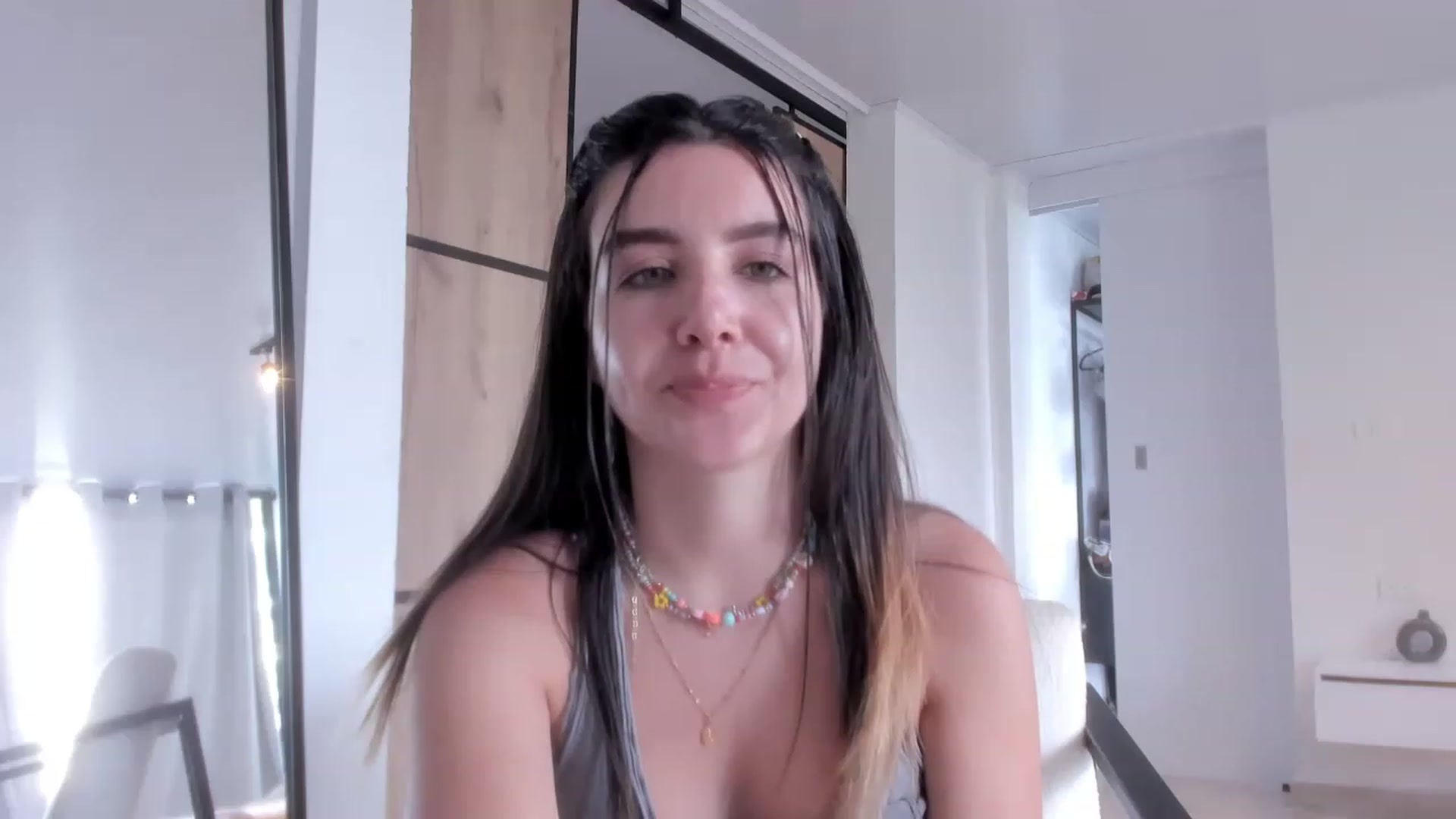 Gallery image thumbnail from LauraVega's myfreecams stream on, 04/17/2023, 15:57 image 10 of 20