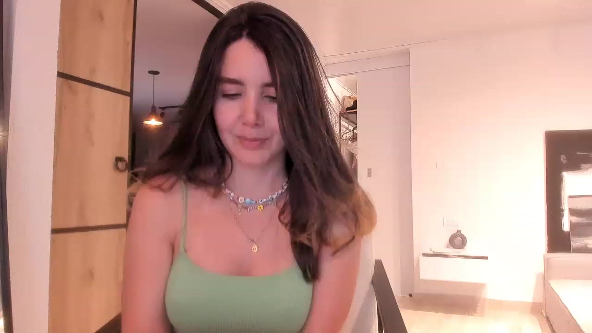 Gallery image thumbnail from LauraVega's myfreecams stream on, 04/19/2023, 02:01 image 3 of 20