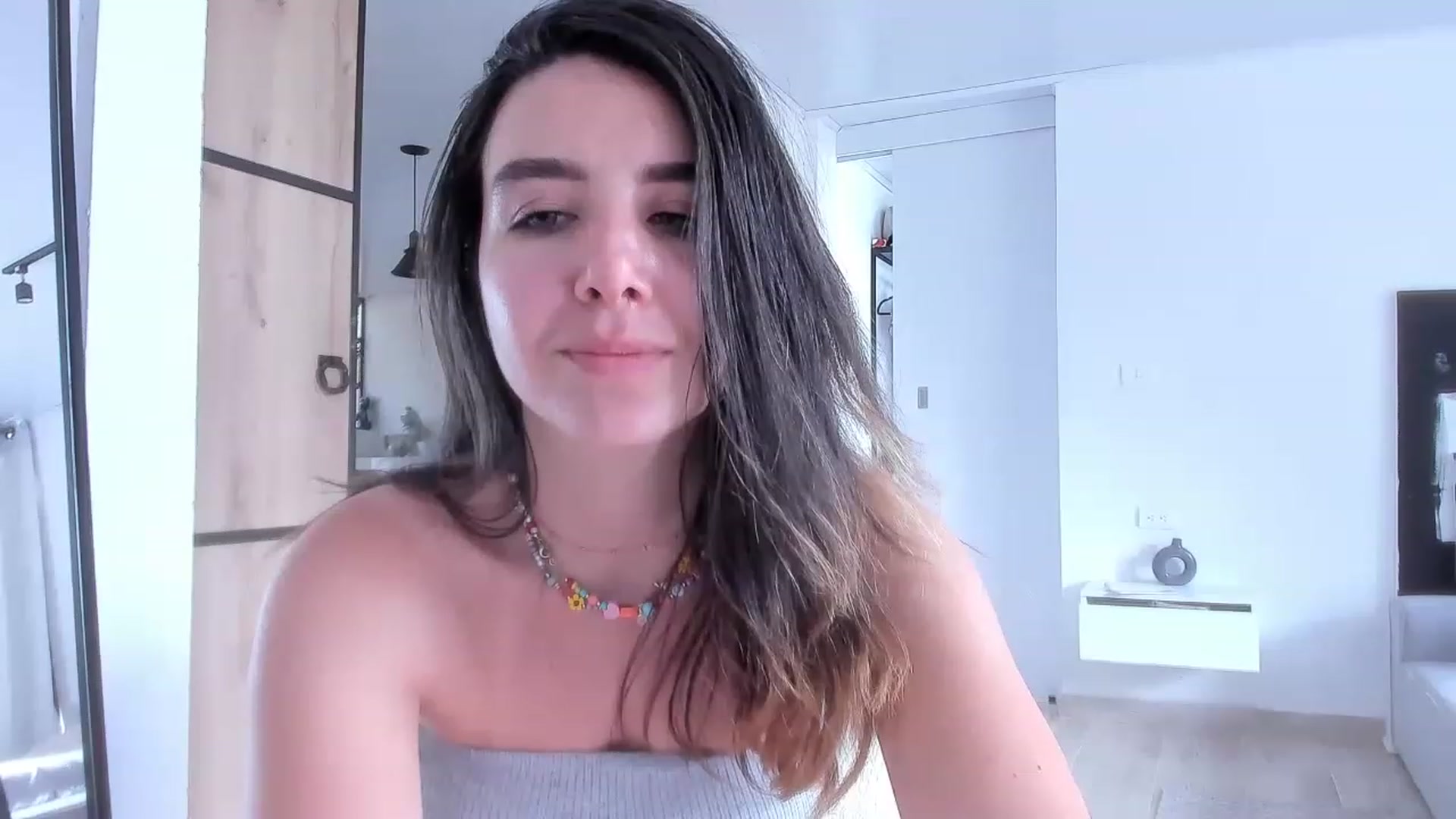 Gallery image thumbnail from LauraVega's myfreecams stream on, 04/20/2023, 16:27 image 14 of 20
