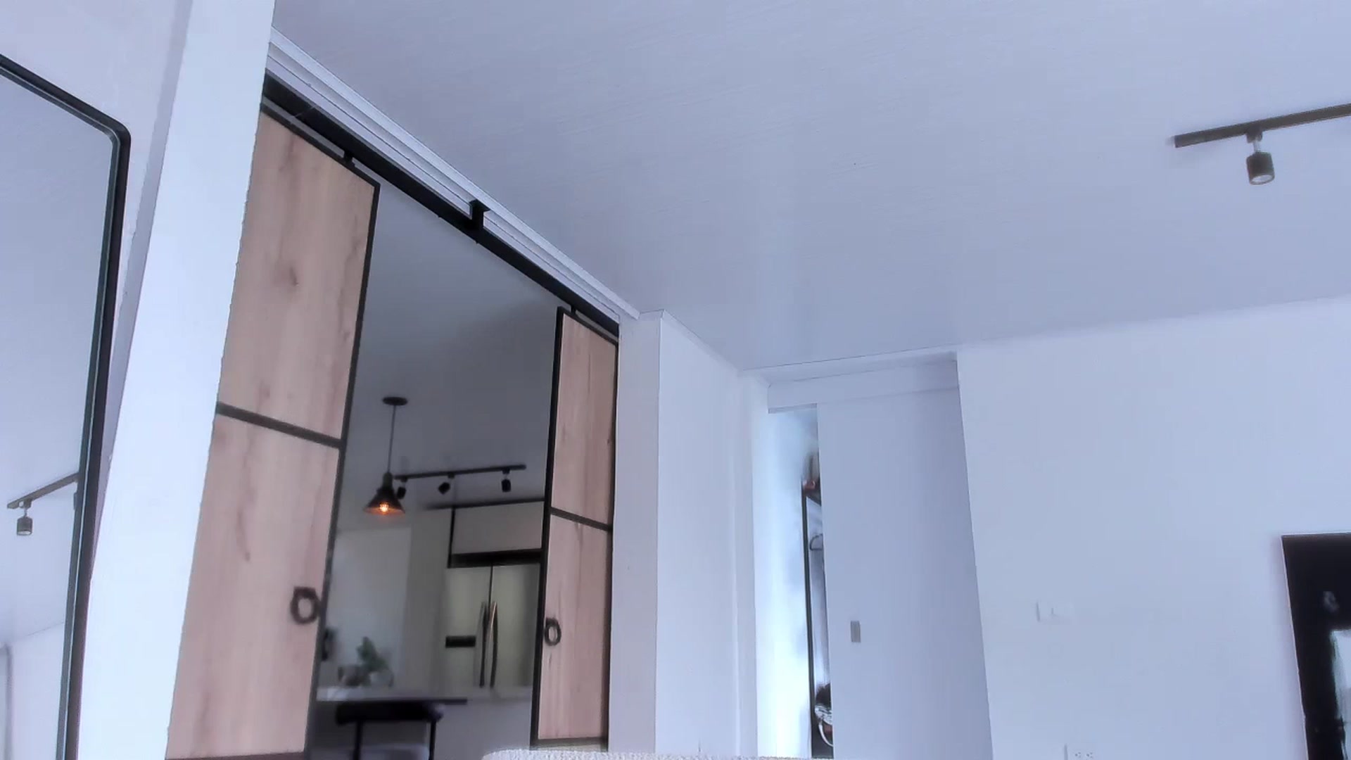 Gallery image thumbnail from LauraVega's myfreecams stream on, 04/20/2023, 16:27 image 1 of 20