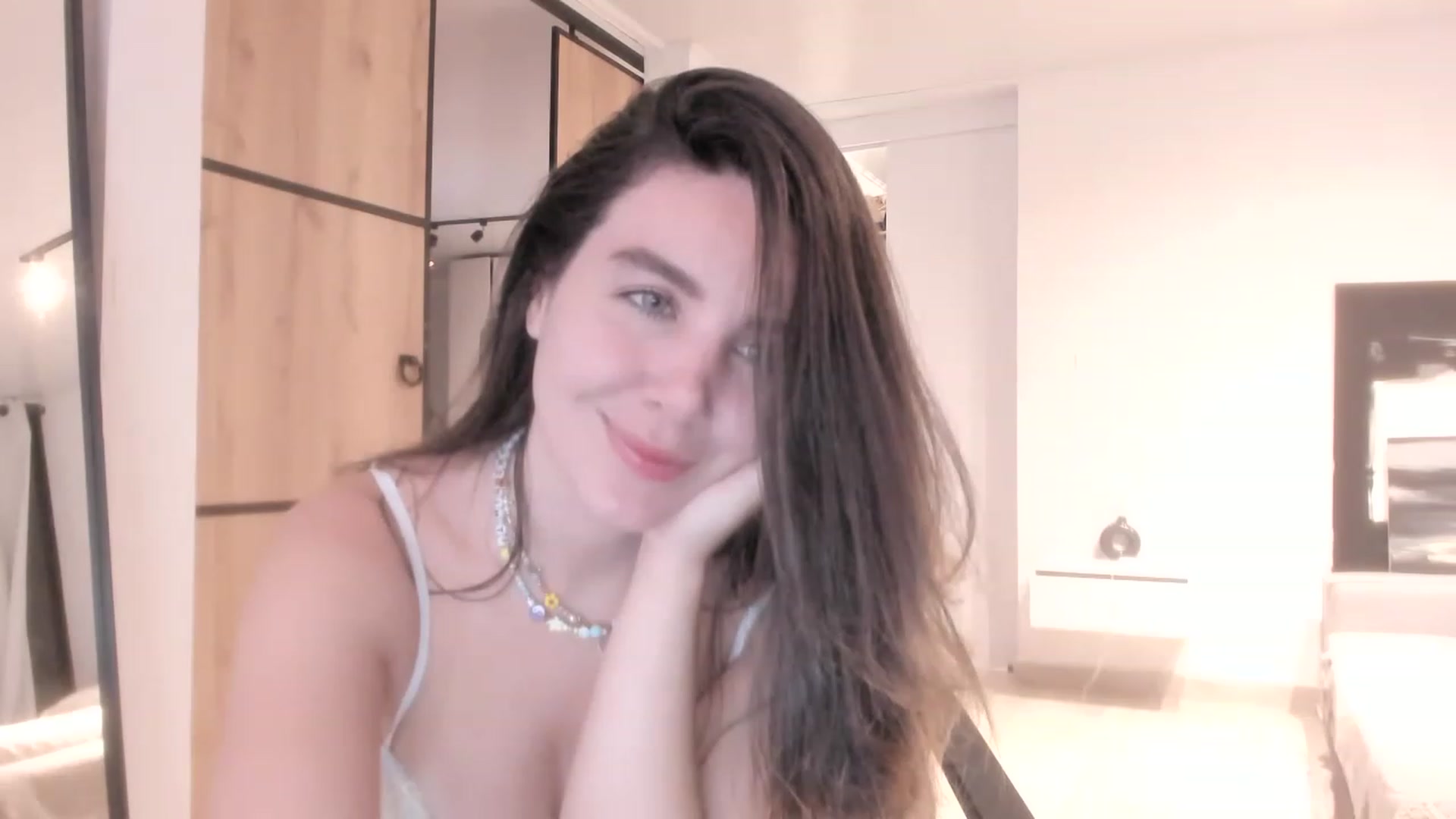 Gallery image thumbnail from LauraVega's myfreecams stream on, 04/29/2023, 24:55 image 12 of 20