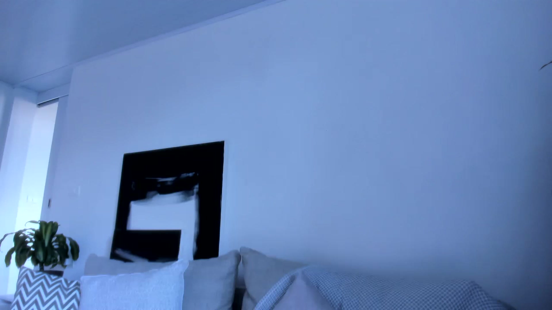 Gallery image thumbnail from LauraVega's myfreecams stream on, 05/04/2023, 23:13 image 6 of 20
