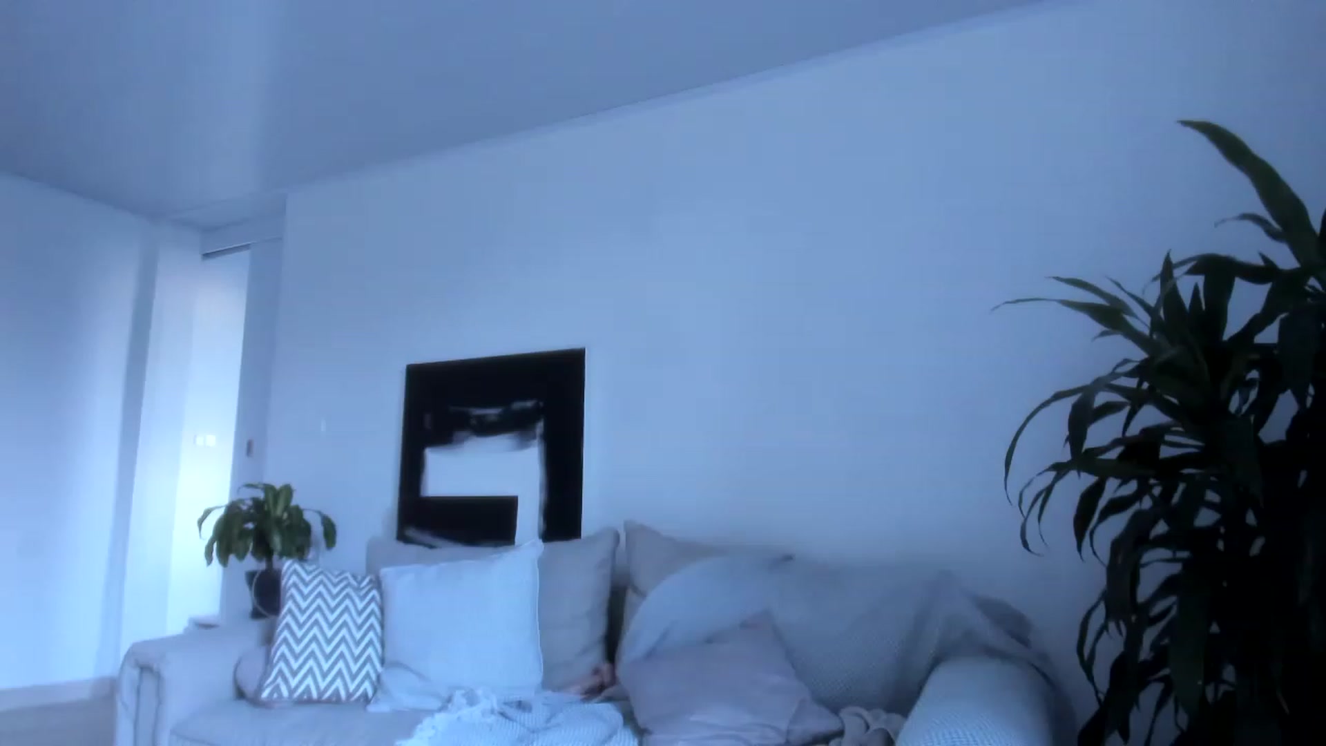 Gallery image thumbnail from LauraVega's myfreecams stream on, 05/04/2023, 23:13 image 17 of 20
