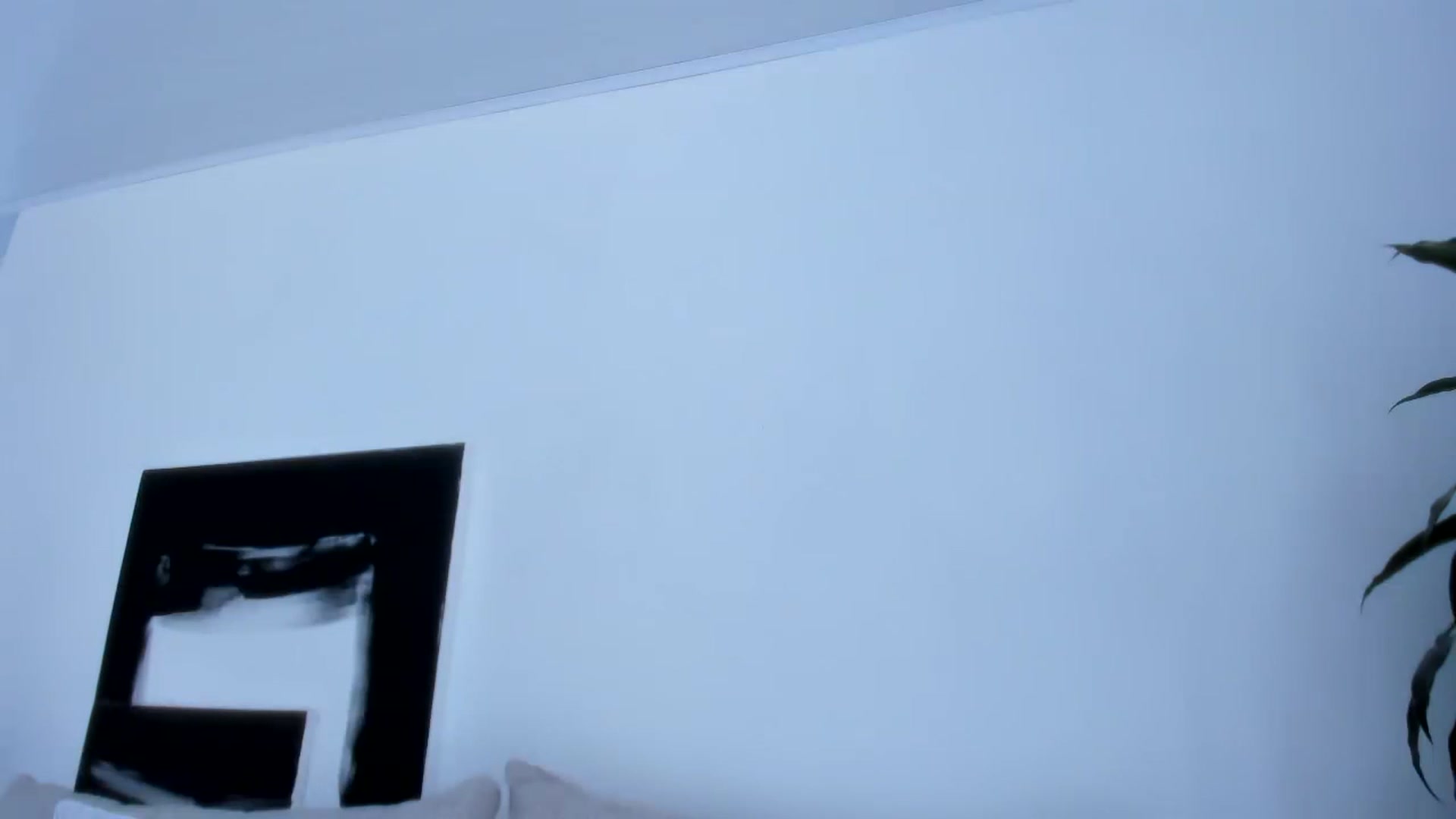 Gallery image thumbnail from LauraVega's myfreecams stream on, 05/06/2023, 17:59 image 16 of 20