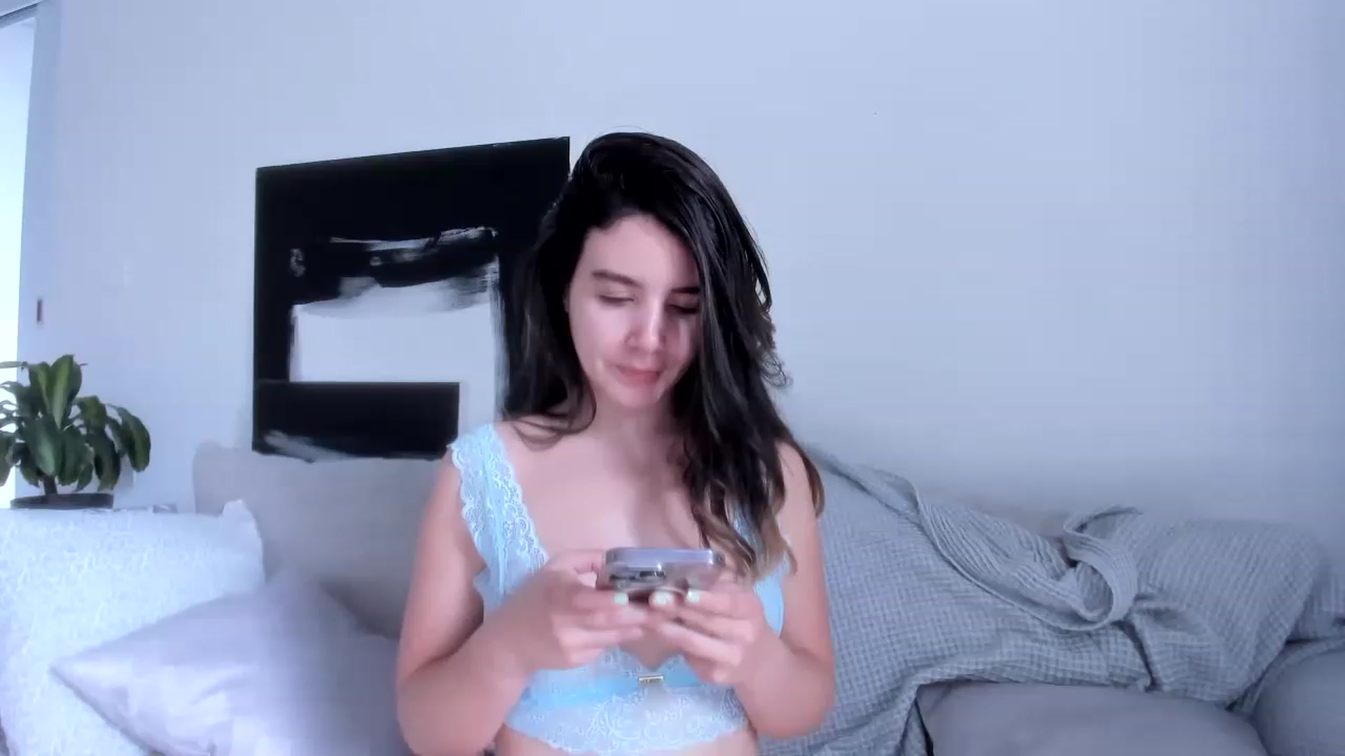 Gallery image thumbnail from LauraVega's myfreecams stream on, 05/09/2023, 22:03 image 9 of 20