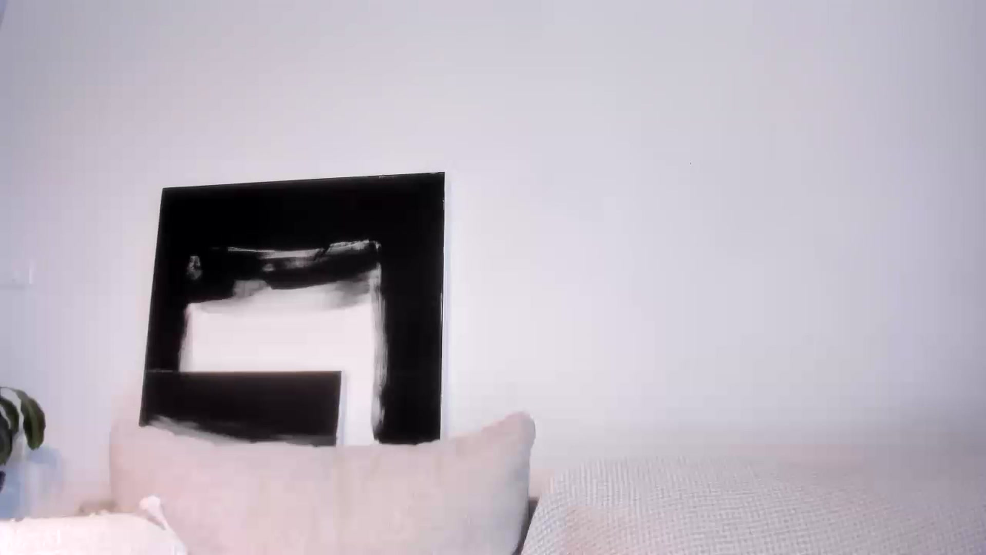 Gallery image thumbnail from LauraVega's myfreecams stream on, 05/12/2023, 16:23 image 18 of 20