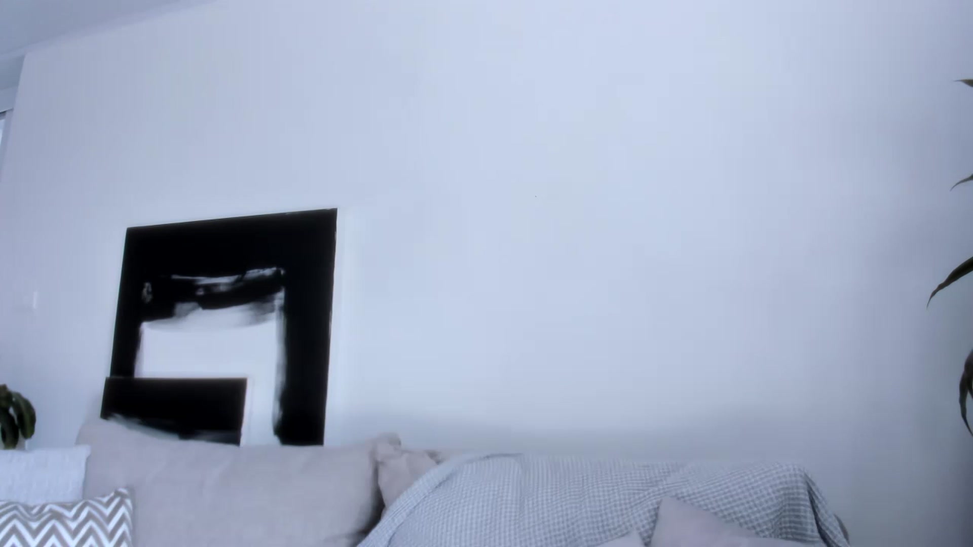 Gallery image thumbnail from LauraVega's myfreecams stream on, 05/14/2023, 16:22 image 6 of 20