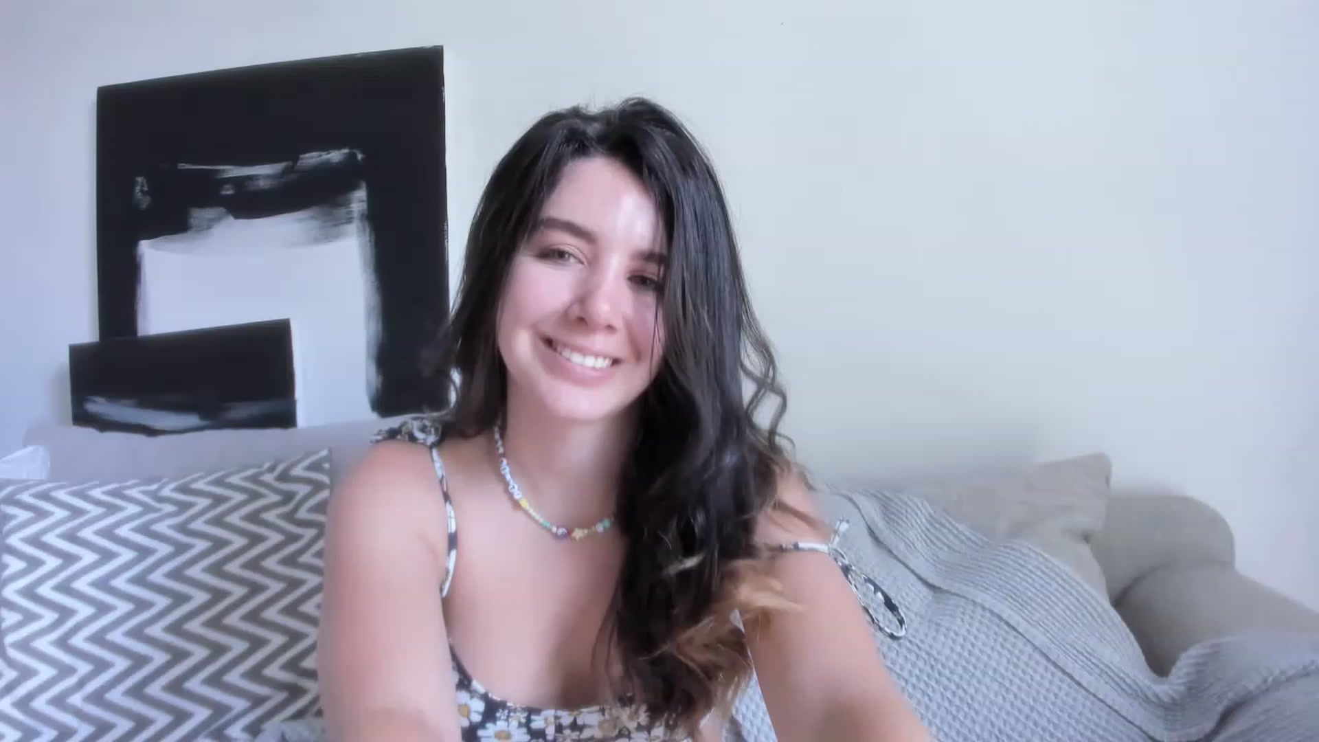 Gallery image thumbnail from LauraVega's myfreecams stream on, 06/15/2023, 16:12 image 5 of 20