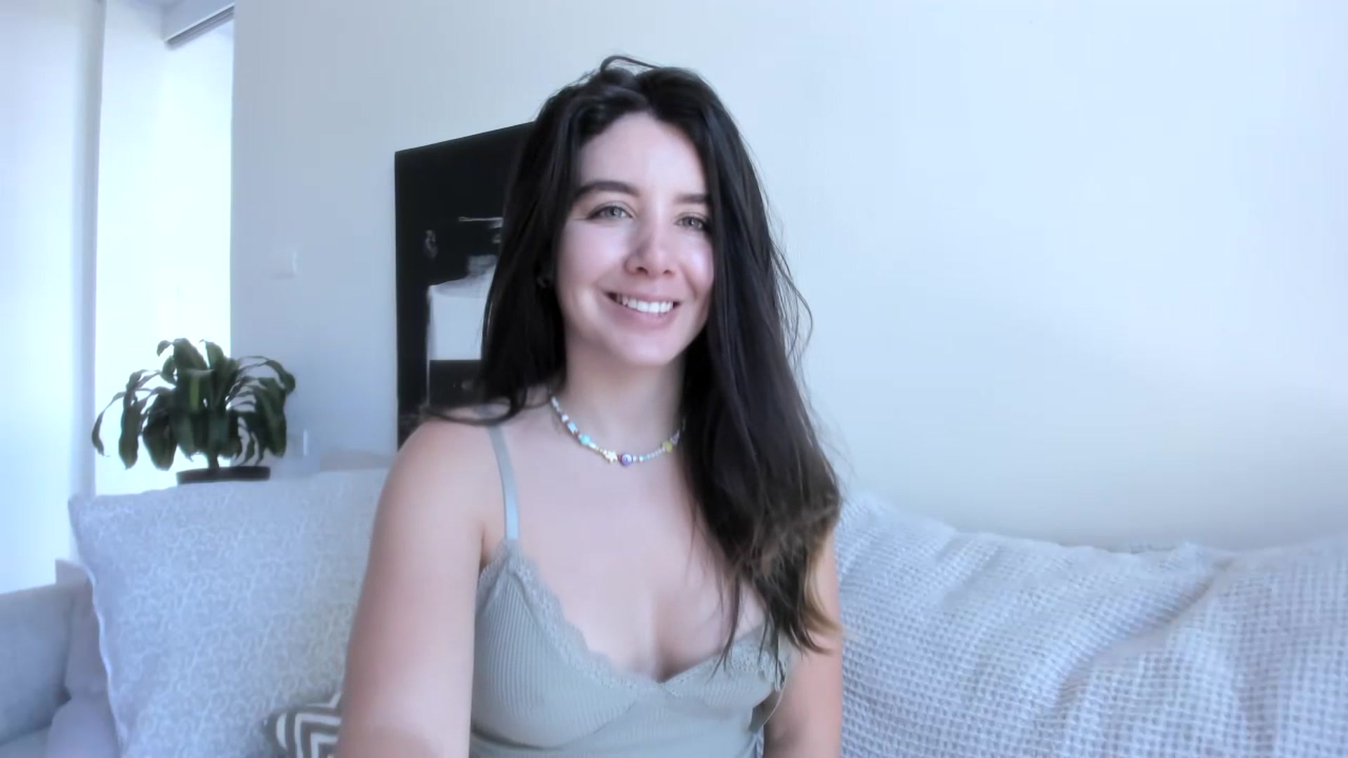Gallery image thumbnail from LauraVega's myfreecams stream on, 07/15/2023, 16:32 image 19 of 20