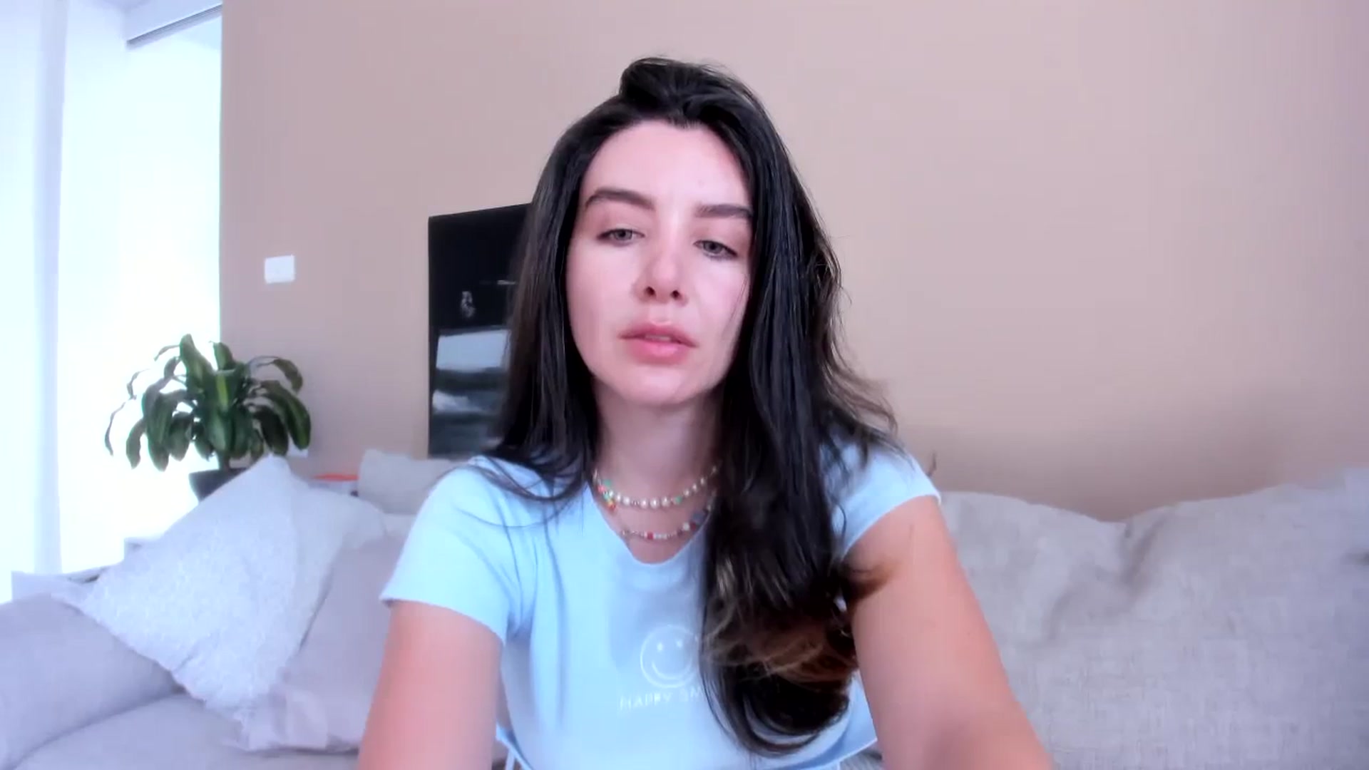 Gallery image thumbnail from LauraVega's myfreecams stream on, 07/22/2023, 15:46 image 8 of 20