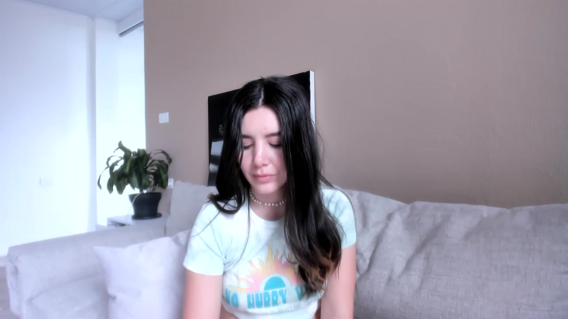 Gallery image thumbnail from LauraVega's myfreecams stream on, 08/06/2023, 16:55 image 14 of 20