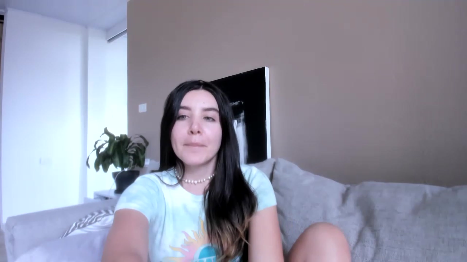 Gallery image thumbnail from LauraVega's myfreecams stream on, 08/06/2023, 18:04 image 13 of 20