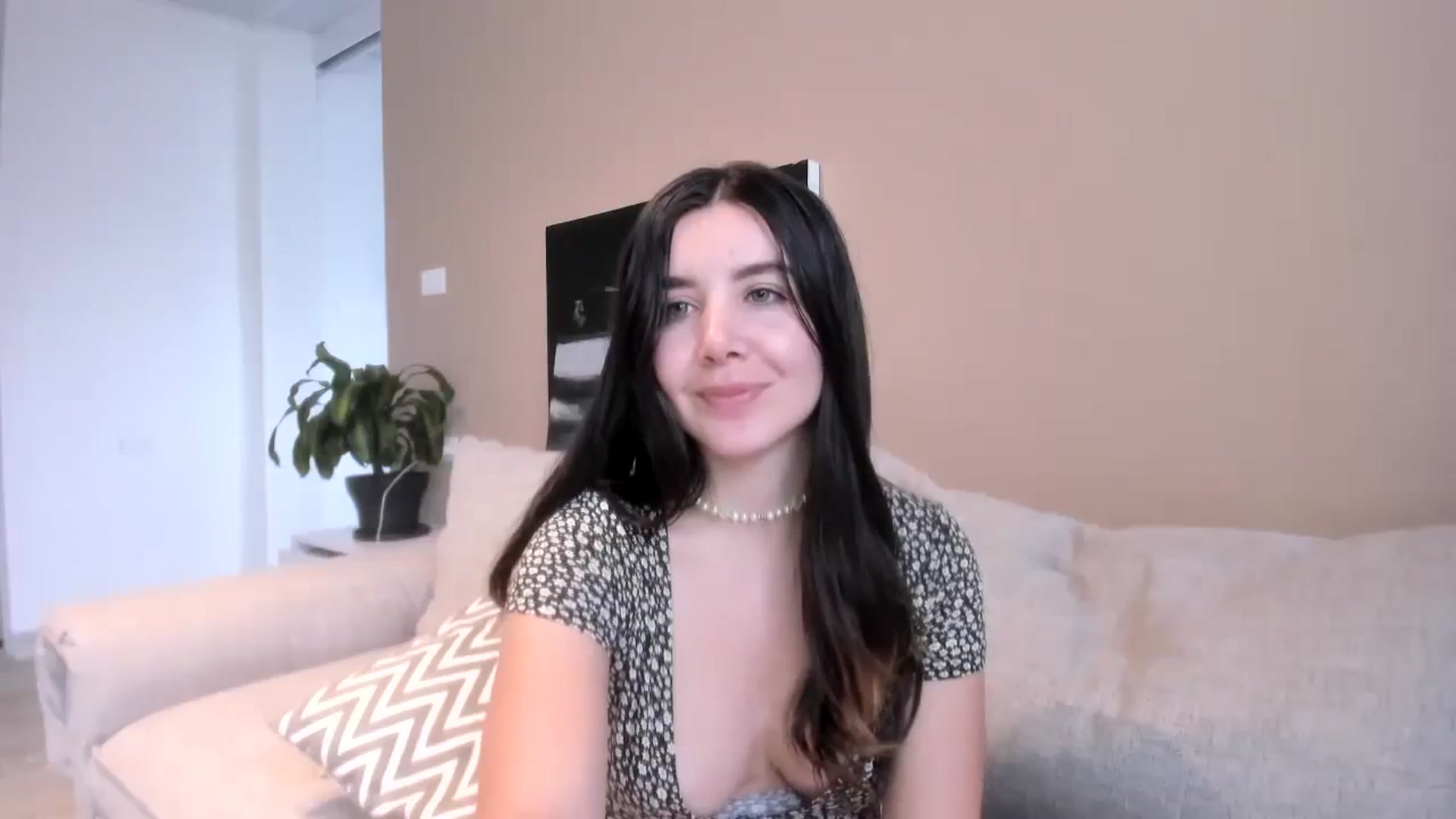 Gallery image thumbnail from LauraVega's myfreecams stream on, 08/06/2023, 22:50 image 20 of 20