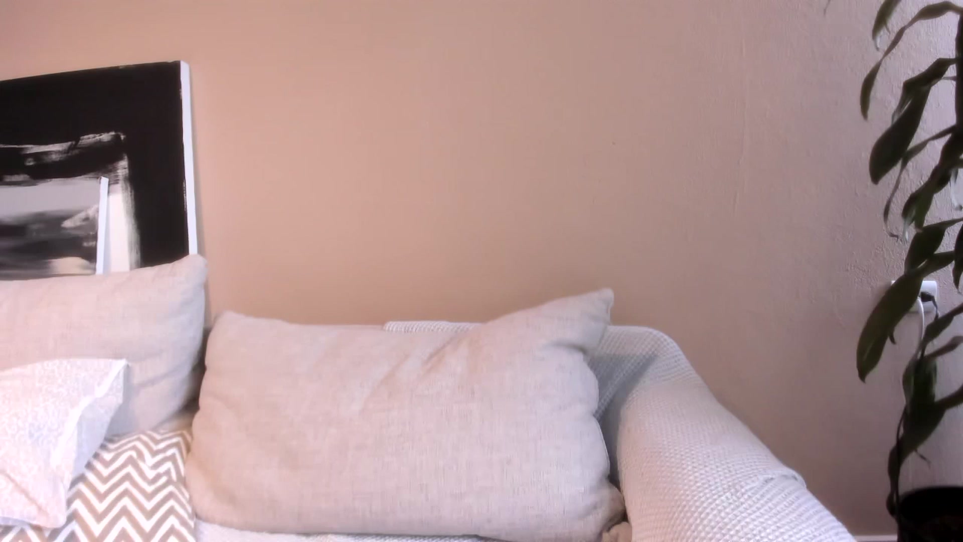 Gallery image thumbnail from LauraVega's myfreecams stream on, 08/13/2023, 23:03 image 7 of 20