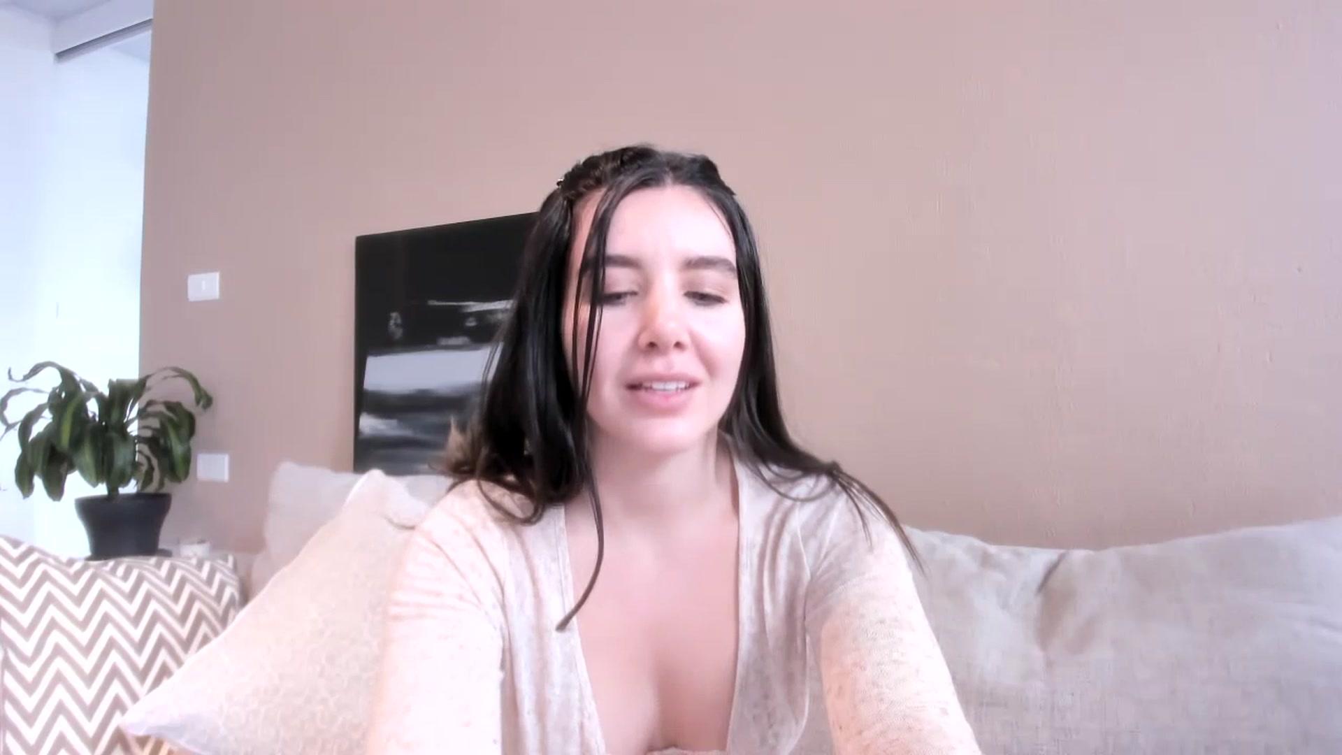 Gallery image thumbnail from LauraVega's myfreecams stream on, 09/02/2023, 17:12 image 7 of 20