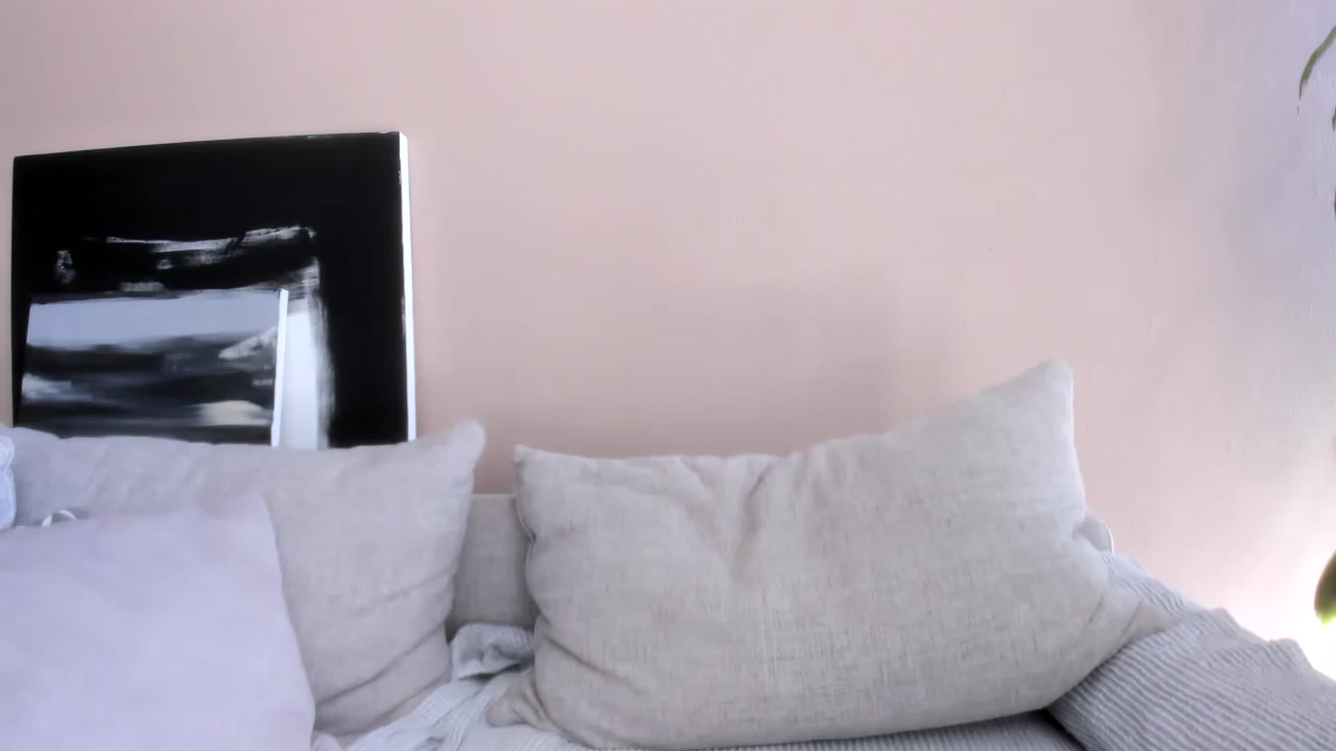 Gallery image thumbnail from LauraVega's myfreecams stream on, 09/11/2023, 15:46 image 15 of 20