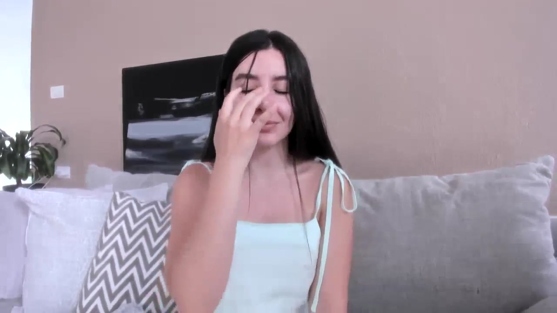 Gallery image thumbnail from LauraVega's myfreecams stream on, 09/17/2023, 16:50 image 6 of 20