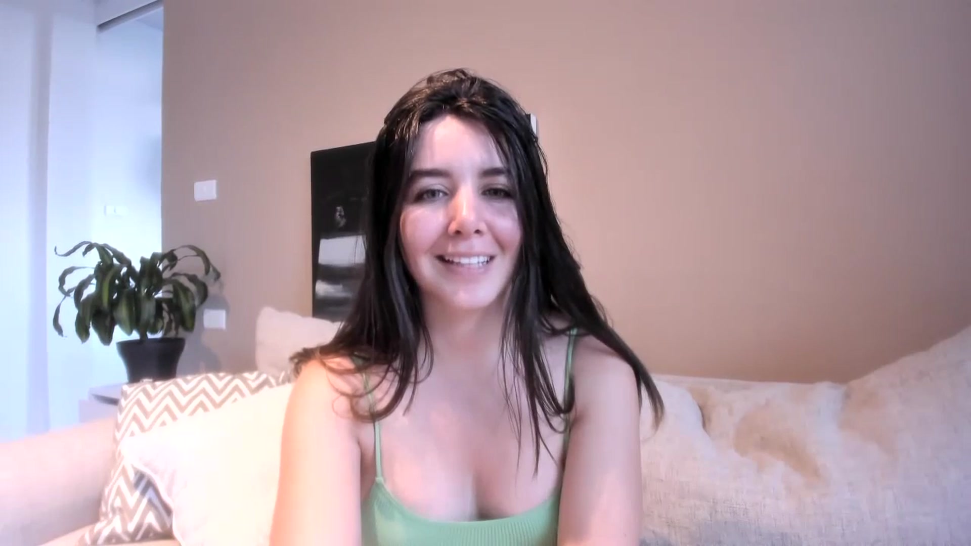 Gallery image thumbnail from LauraVega's myfreecams stream on, 09/24/2023, 22:16 image 2 of 20