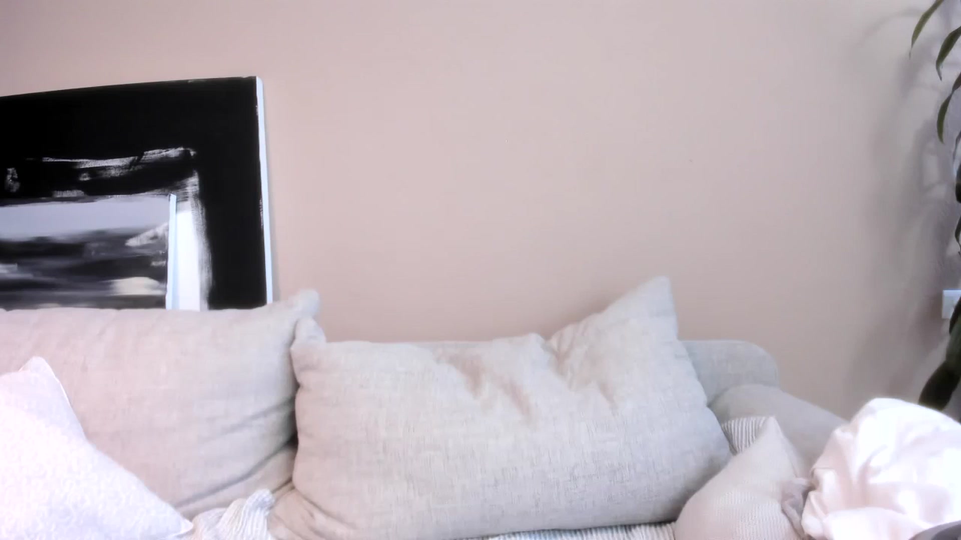 Gallery image thumbnail from LauraVega's myfreecams stream on, 09/24/2023, 22:16 image 16 of 20