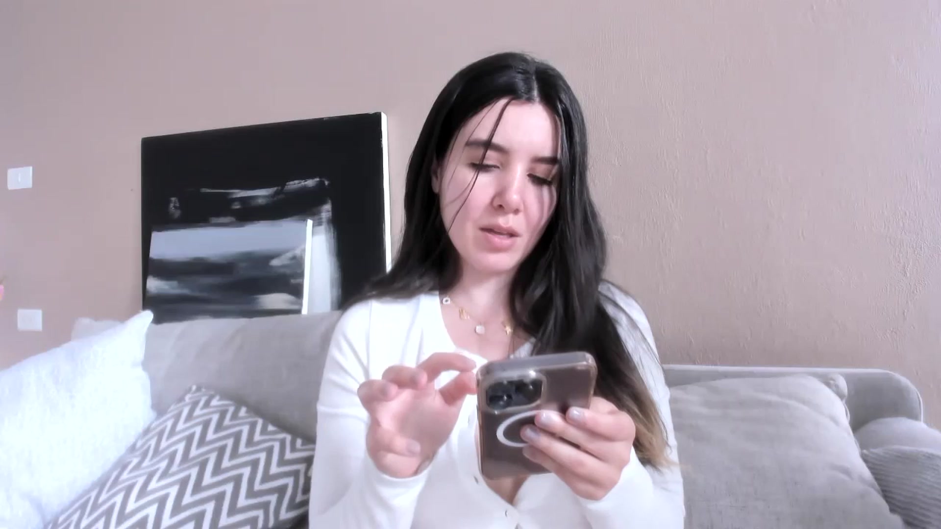 Gallery image thumbnail from LauraVega's myfreecams stream on, 10/10/2023, 14:55 image 15 of 20
