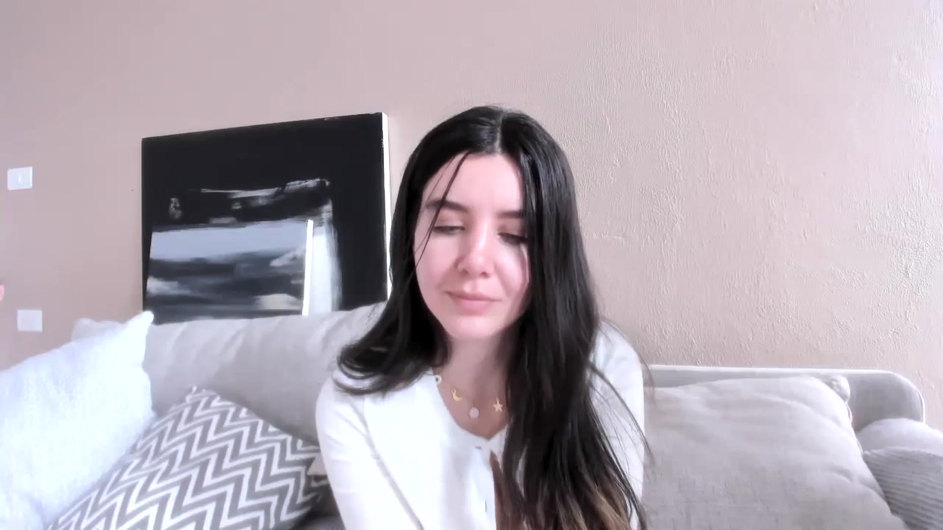 Gallery image thumbnail from LauraVega's myfreecams stream on, 10/10/2023, 14:55 image 16 of 20