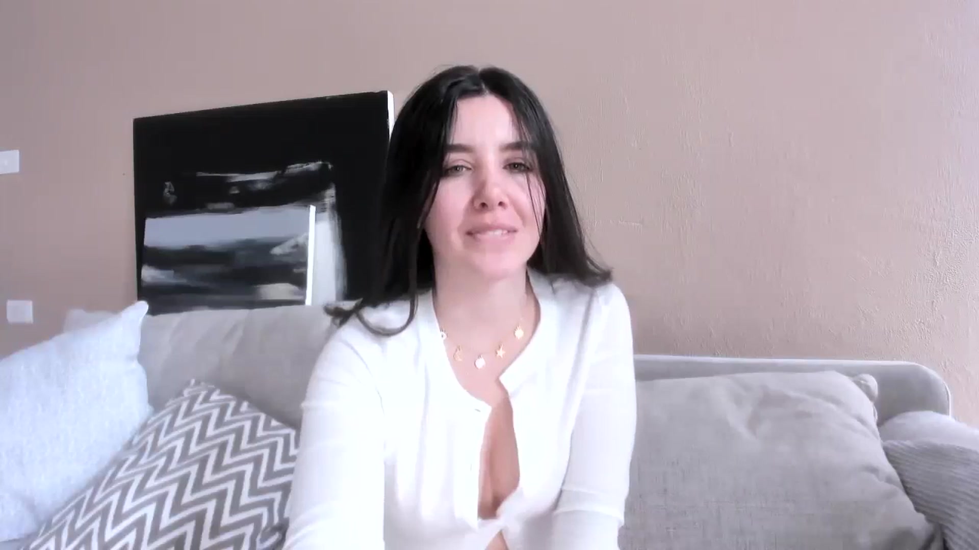Gallery image thumbnail from LauraVega's myfreecams stream on, 10/10/2023, 14:55 image 8 of 20