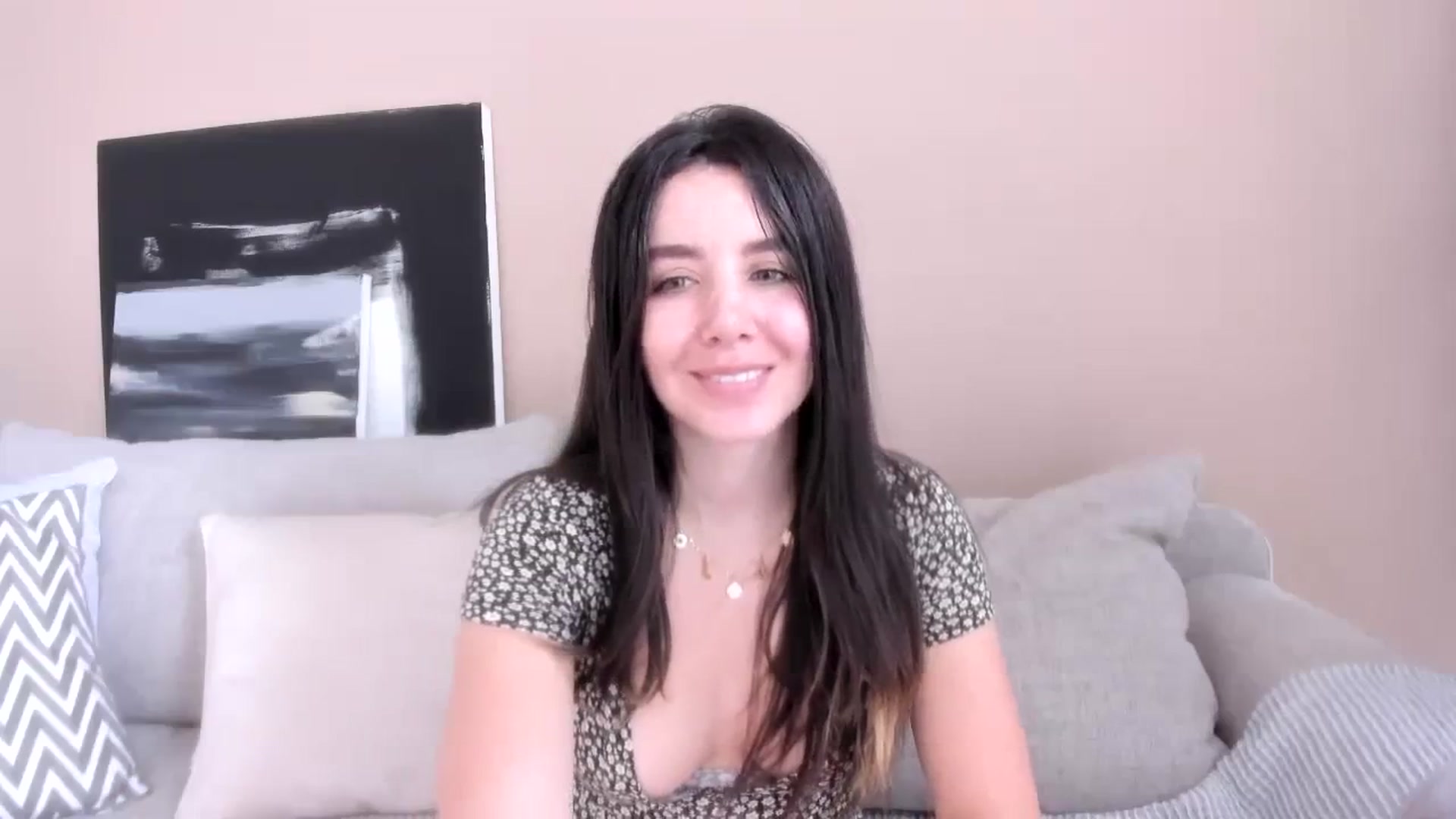 Gallery image thumbnail from LauraVega's myfreecams stream on, 10/22/2023, 17:22 image 6 of 20